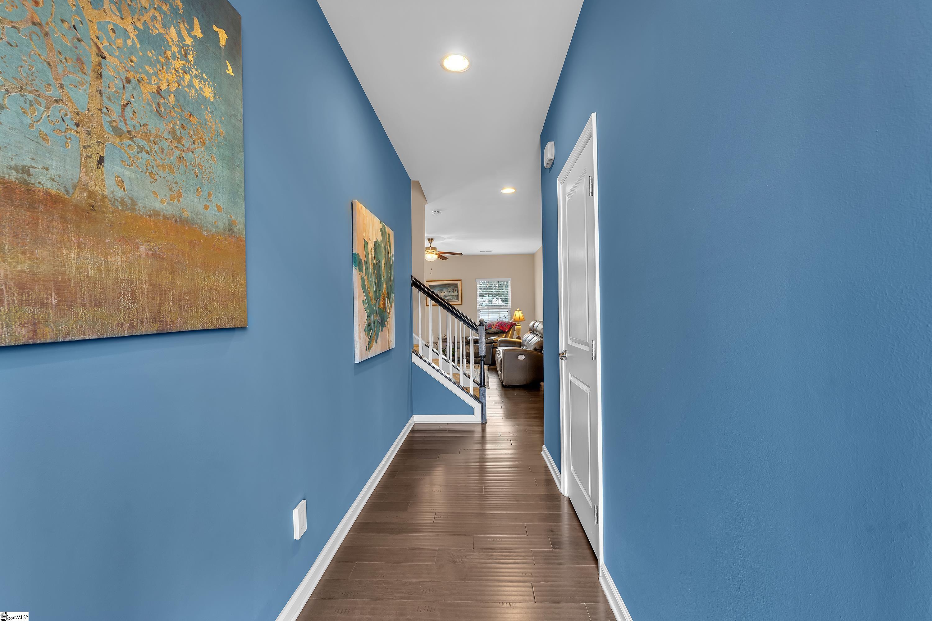 210 Alderside Place