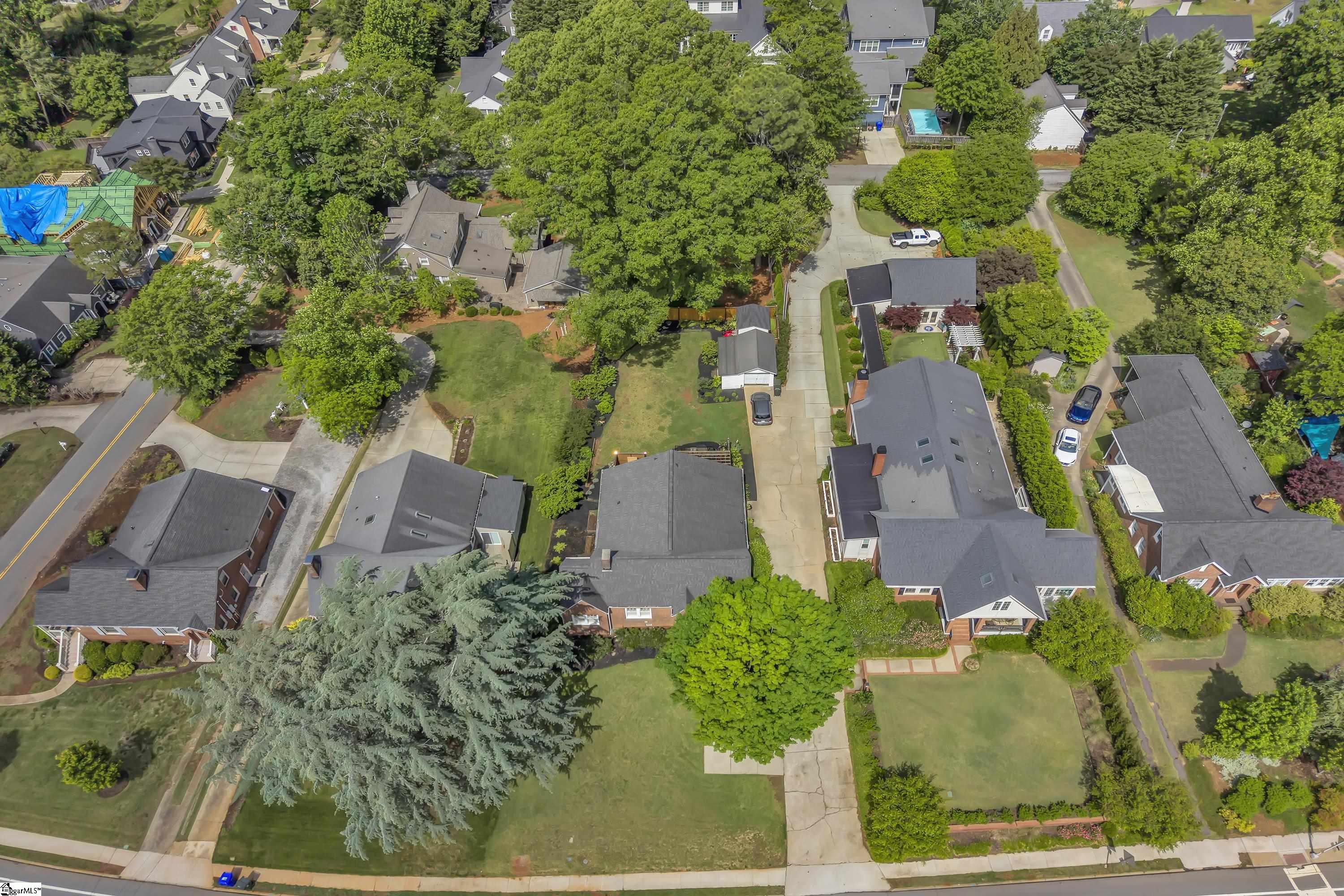 206 W Faris Road