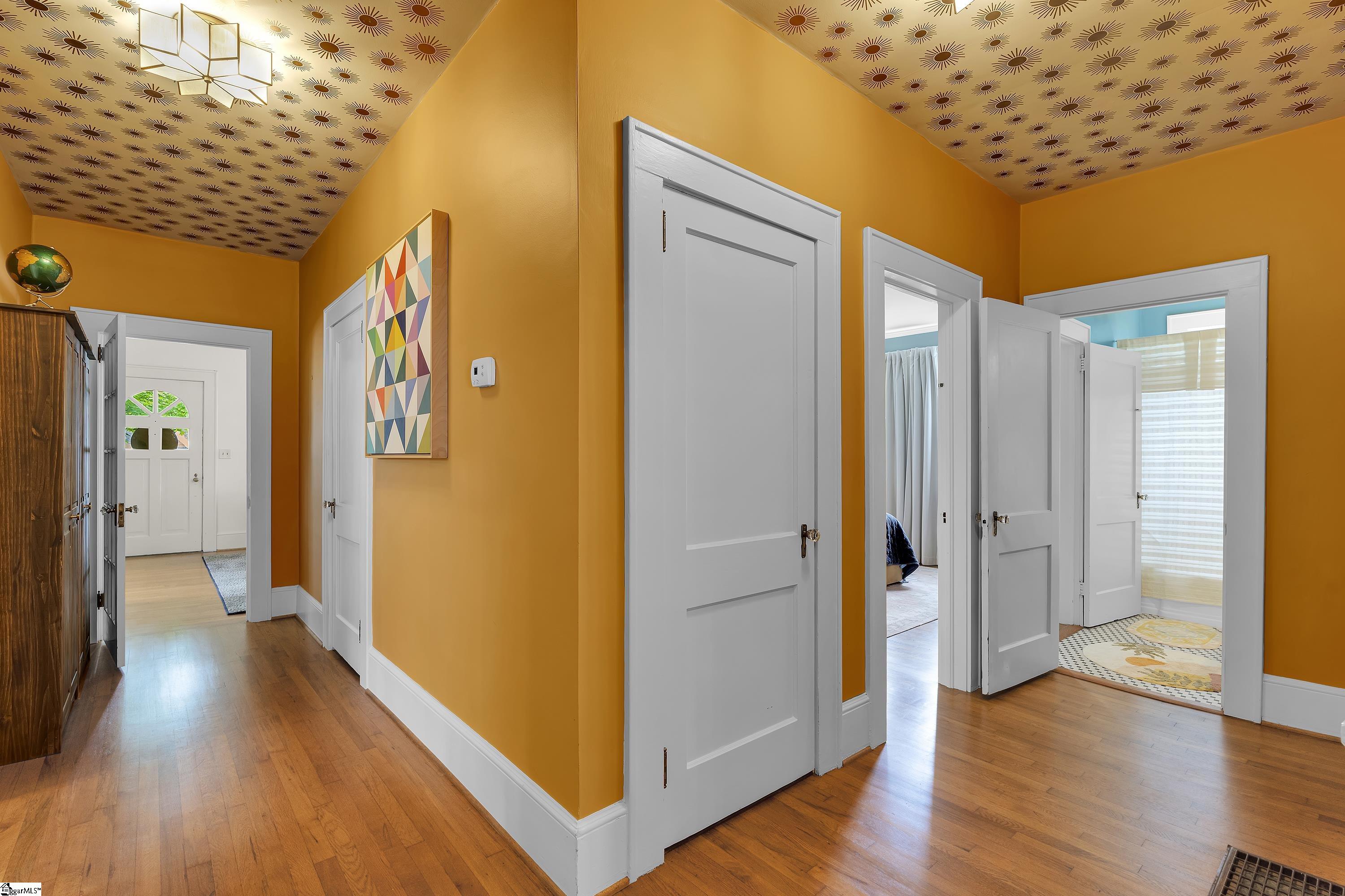 206 W Faris Road