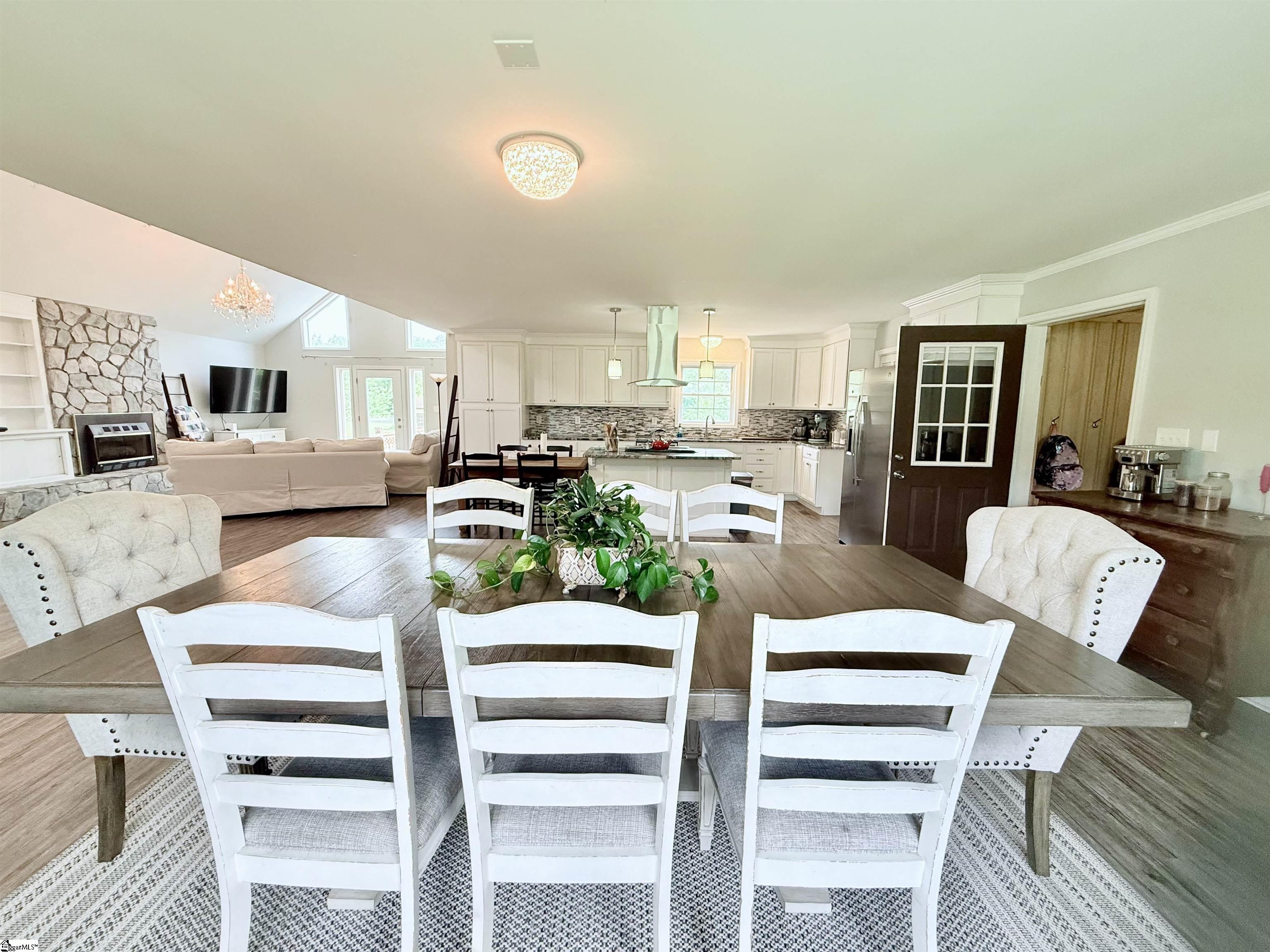 127 Tanglewood Drive