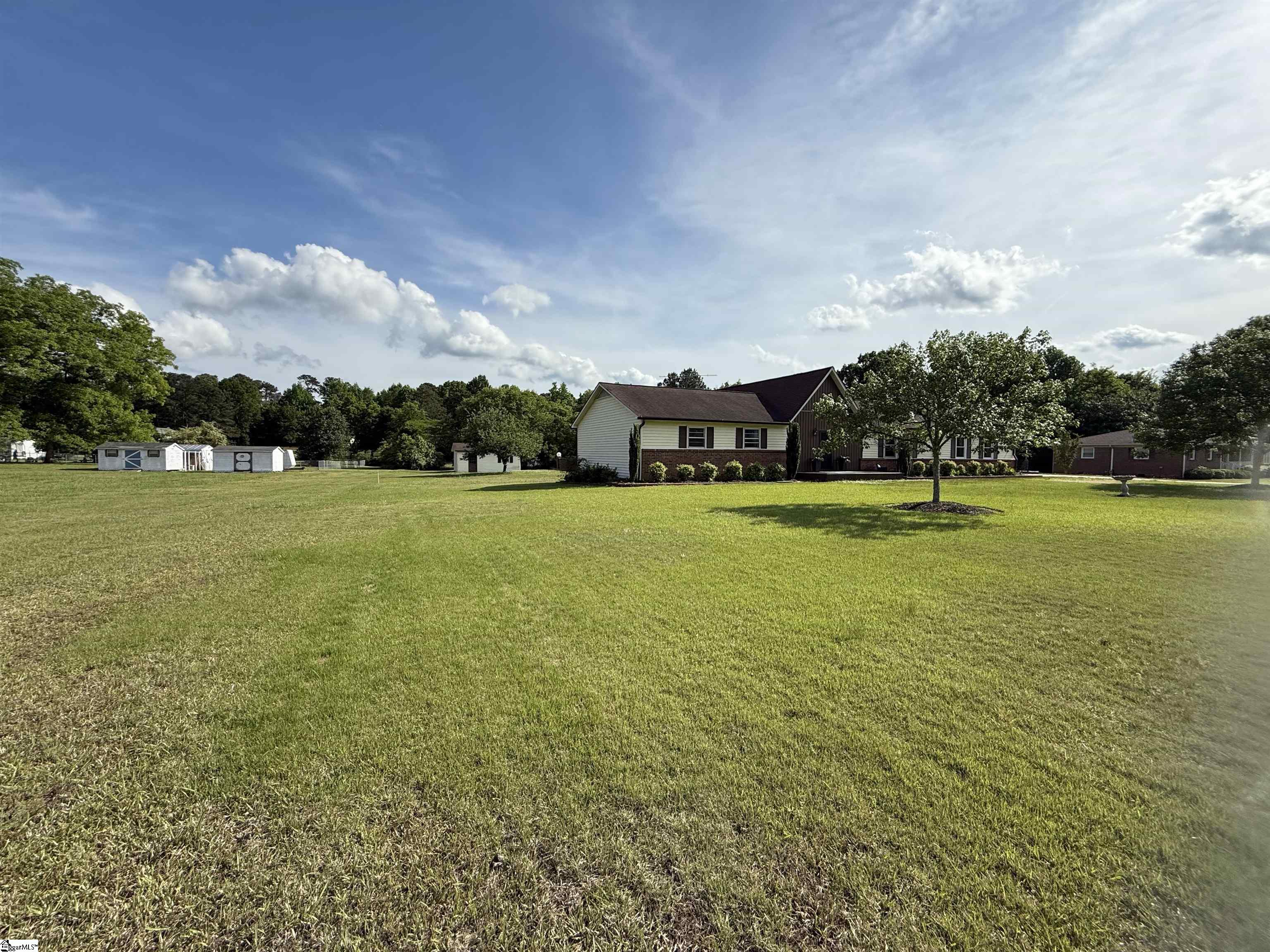 127 Tanglewood Drive