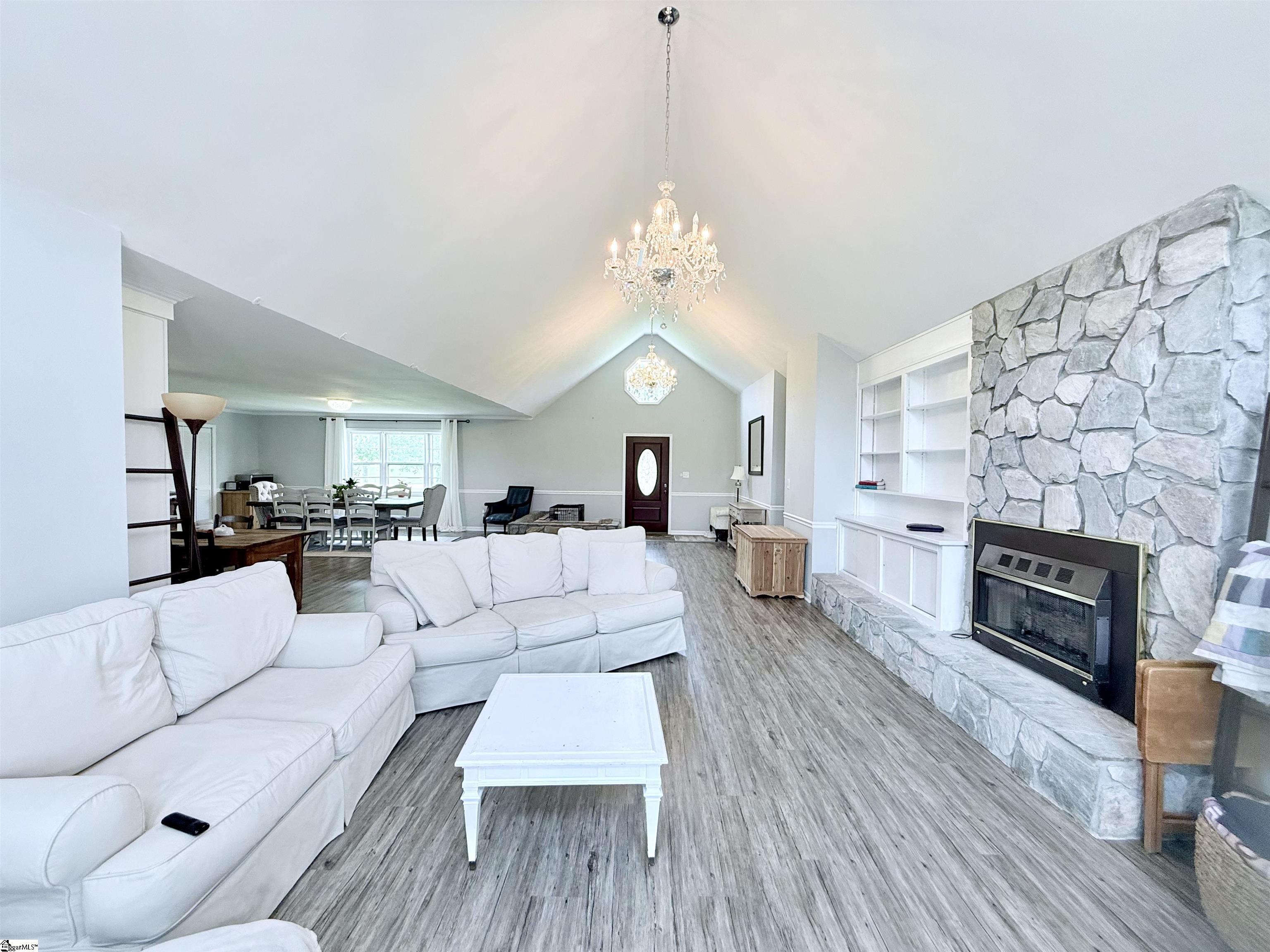 127 Tanglewood Drive