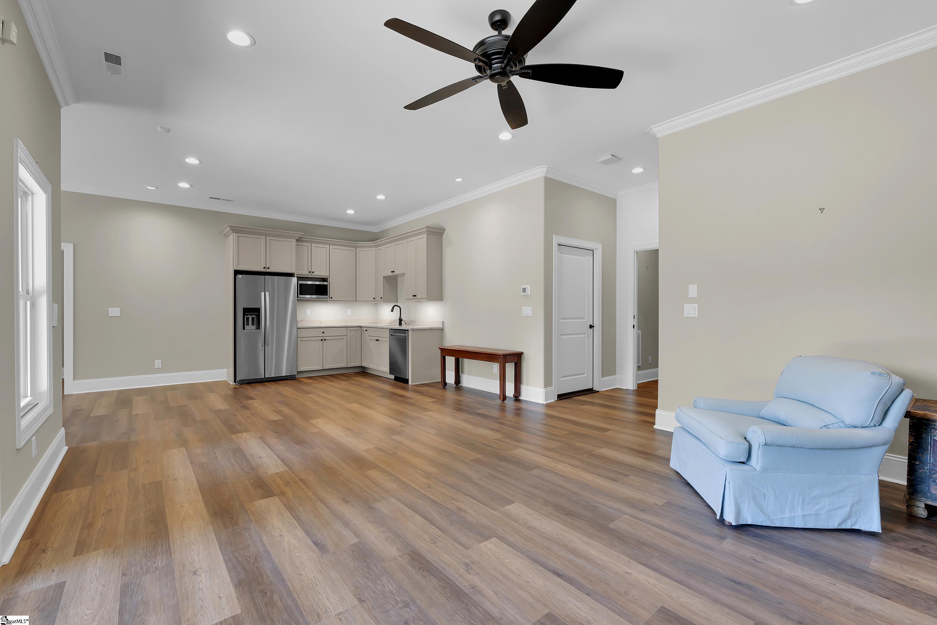201 Chestnut Pond Lane