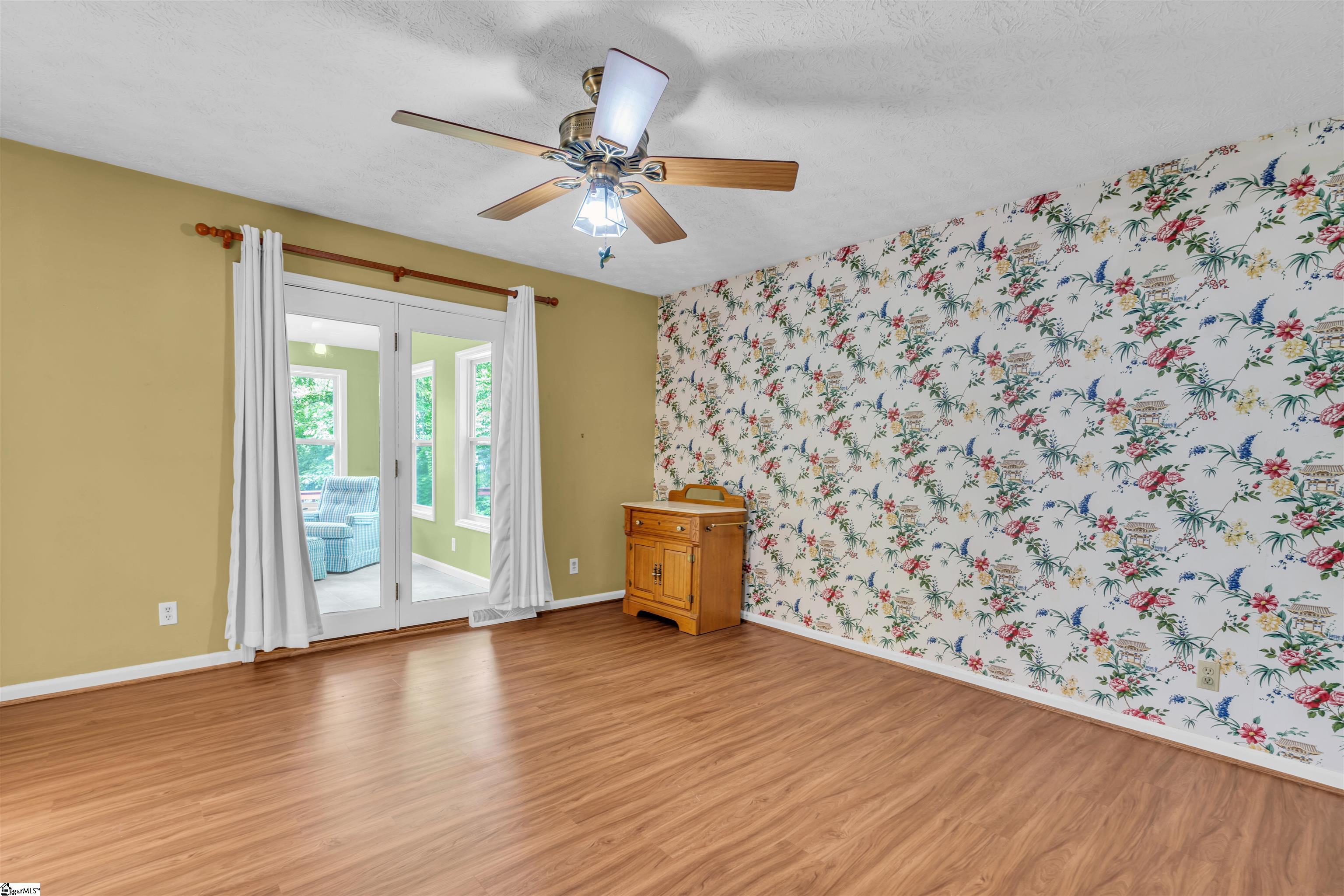 1 Dove Tree Road