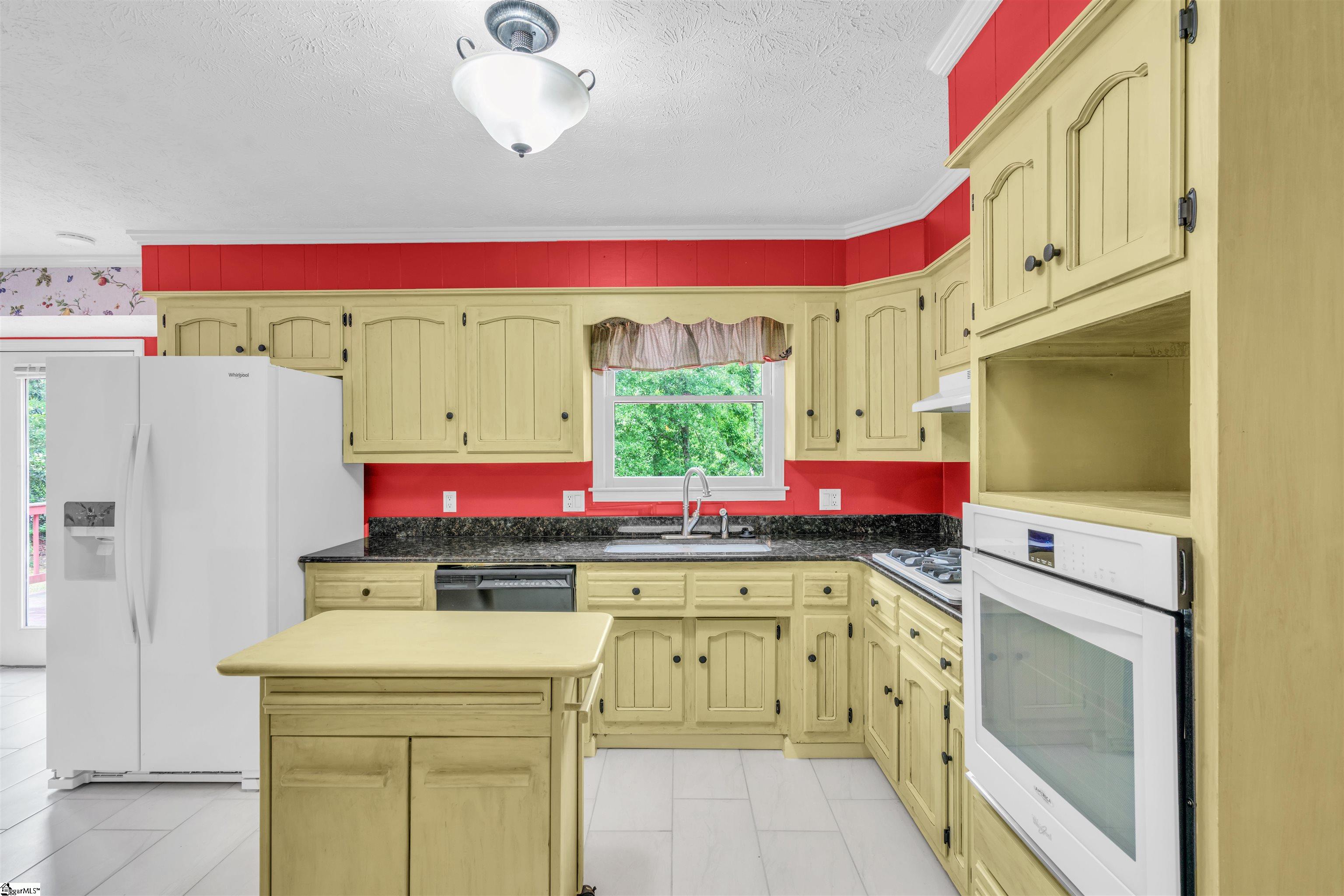 1 Dove Tree Road