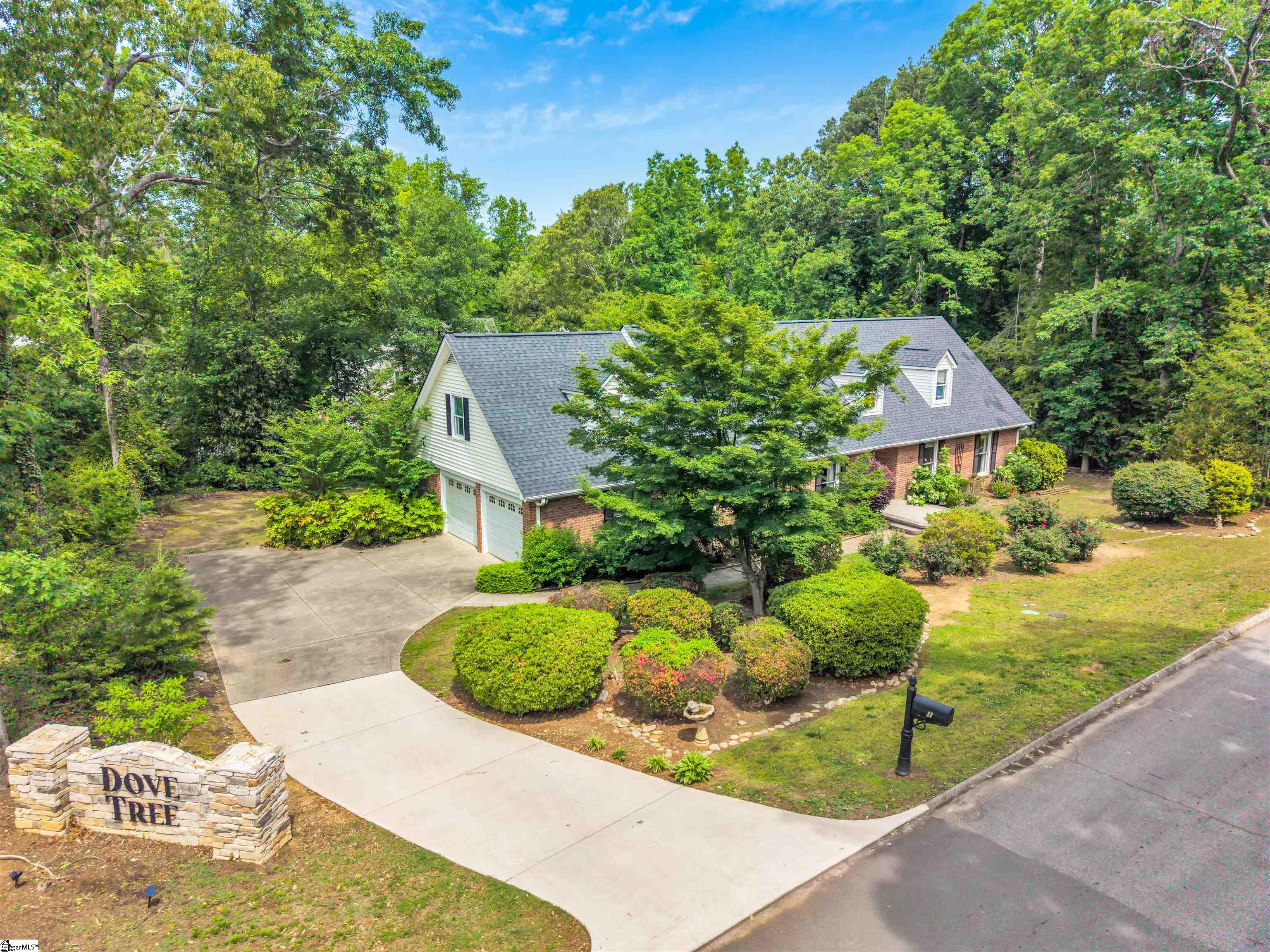 1 Dove Tree Road