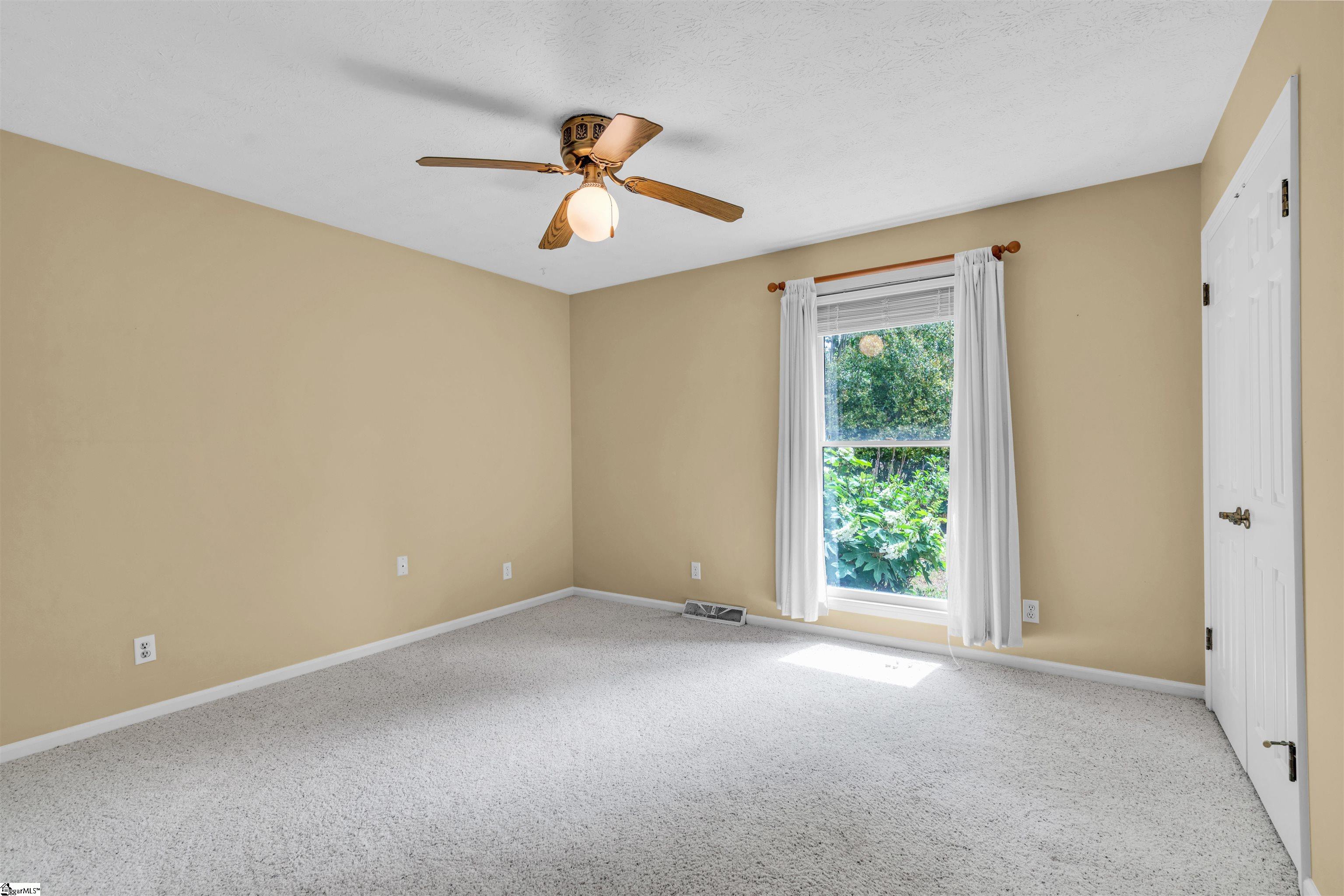 1 Dove Tree Road