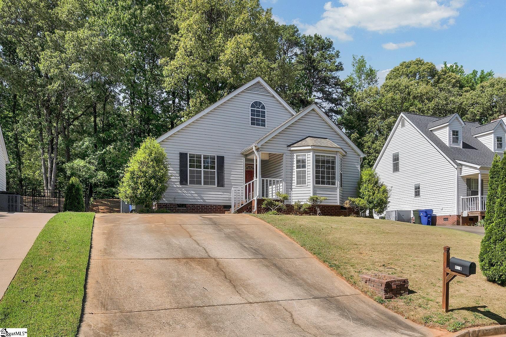 1028 Summit Drive