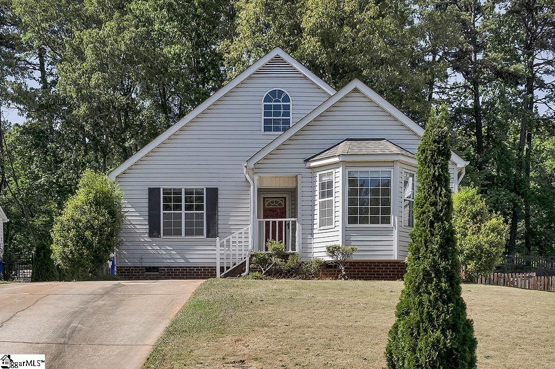 1028 Summit Drive