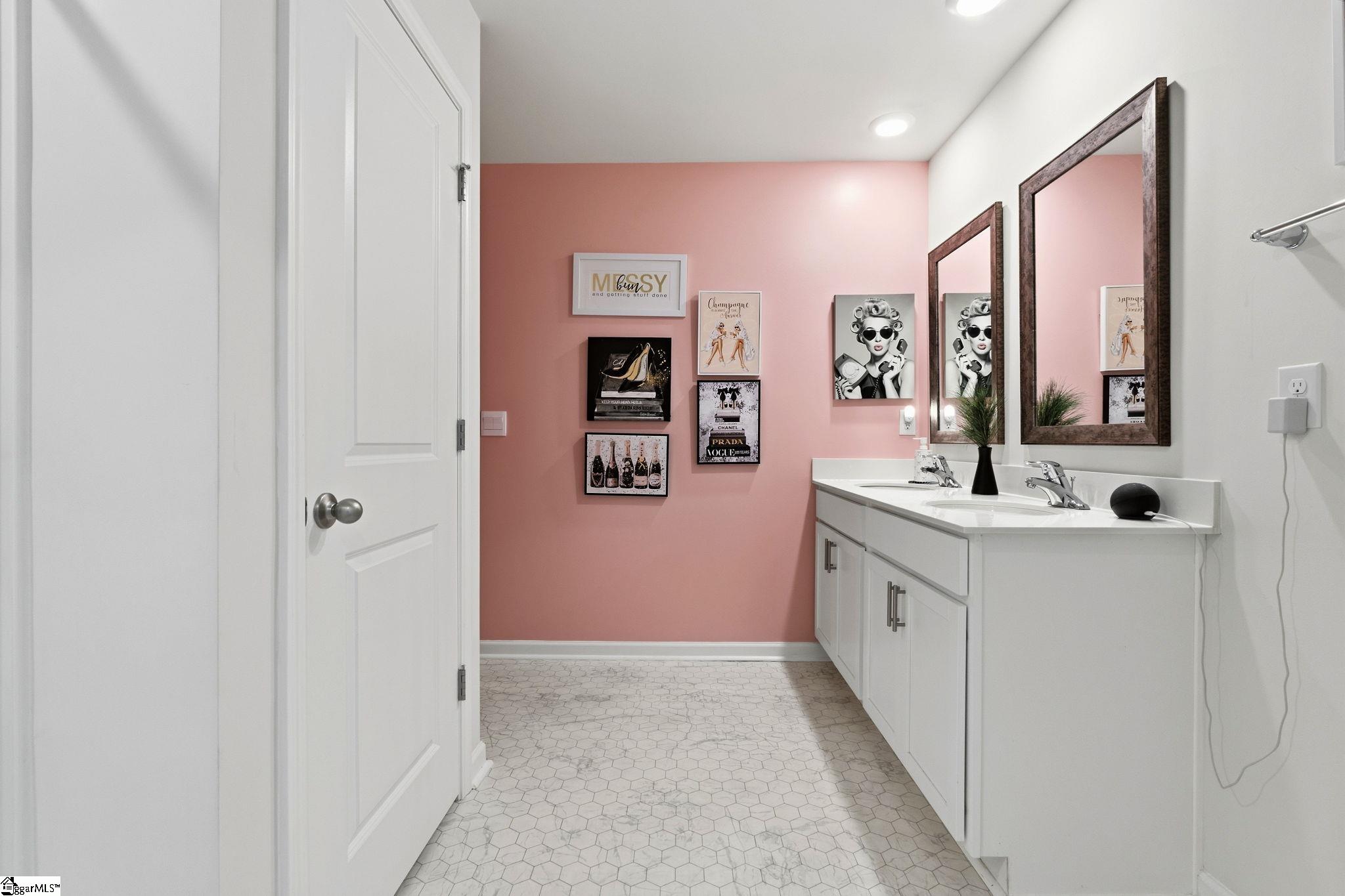 211 Sunriff Court