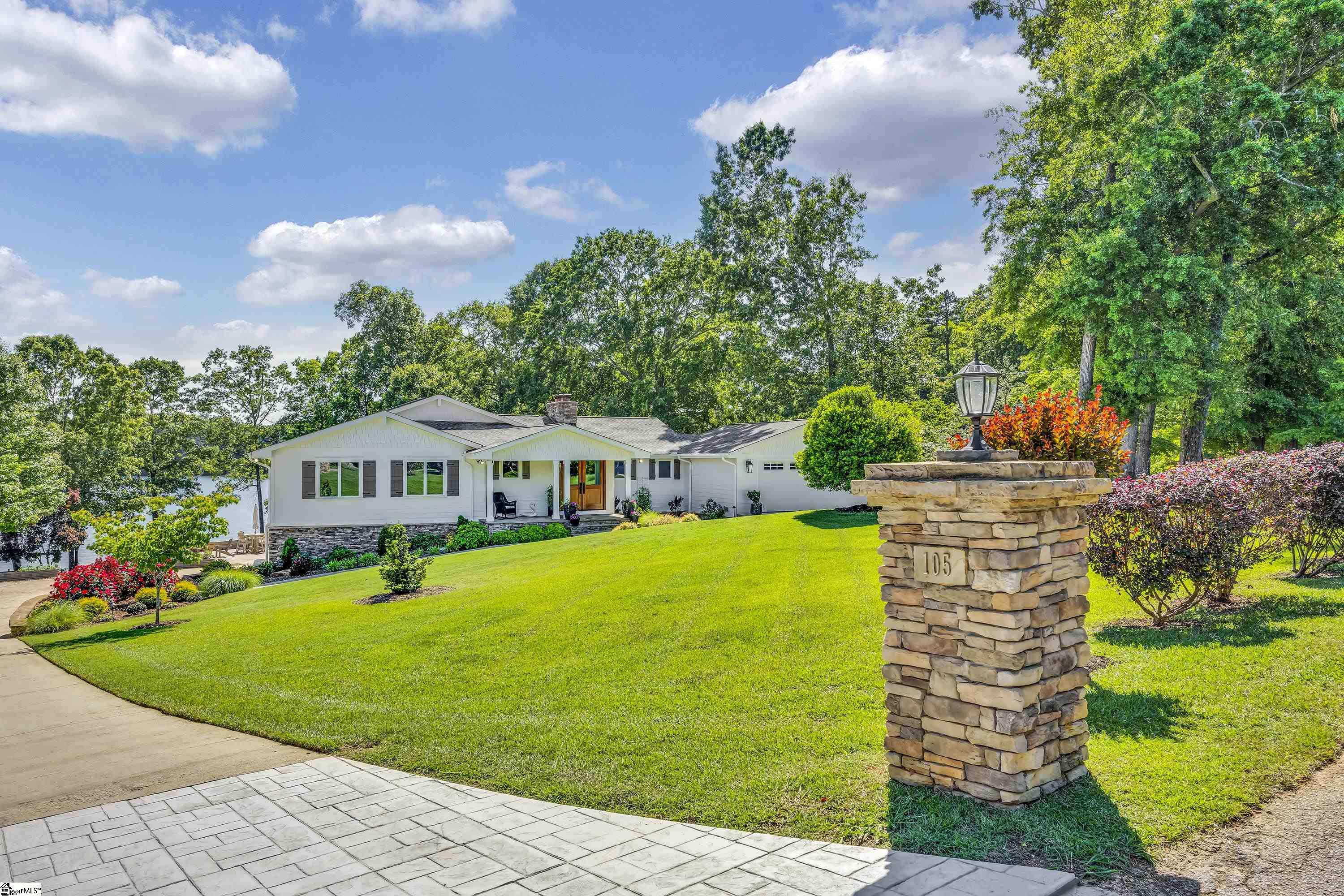 105 Meadowcrest Drive