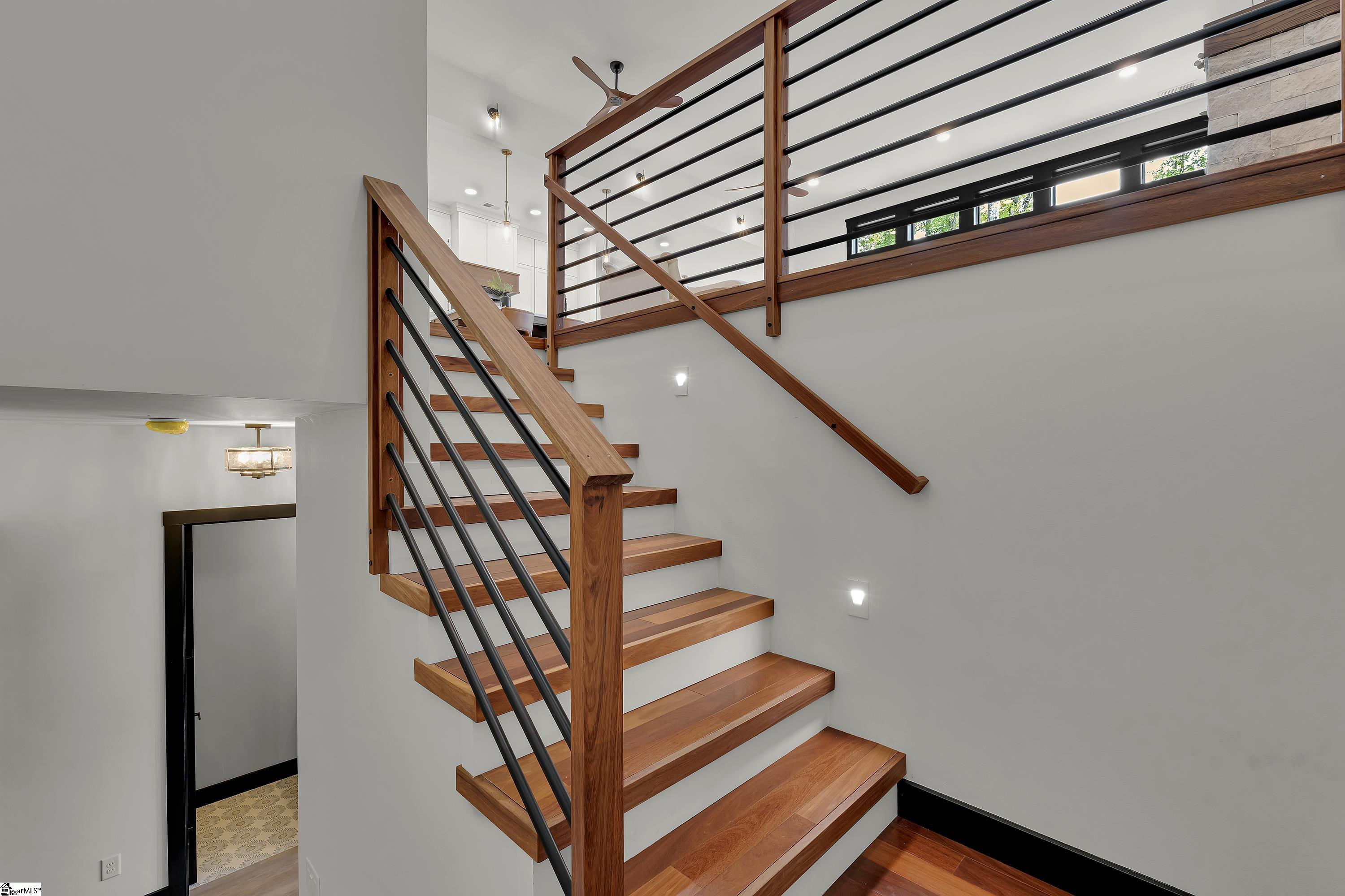 4014 Hardwood Pointe Drive