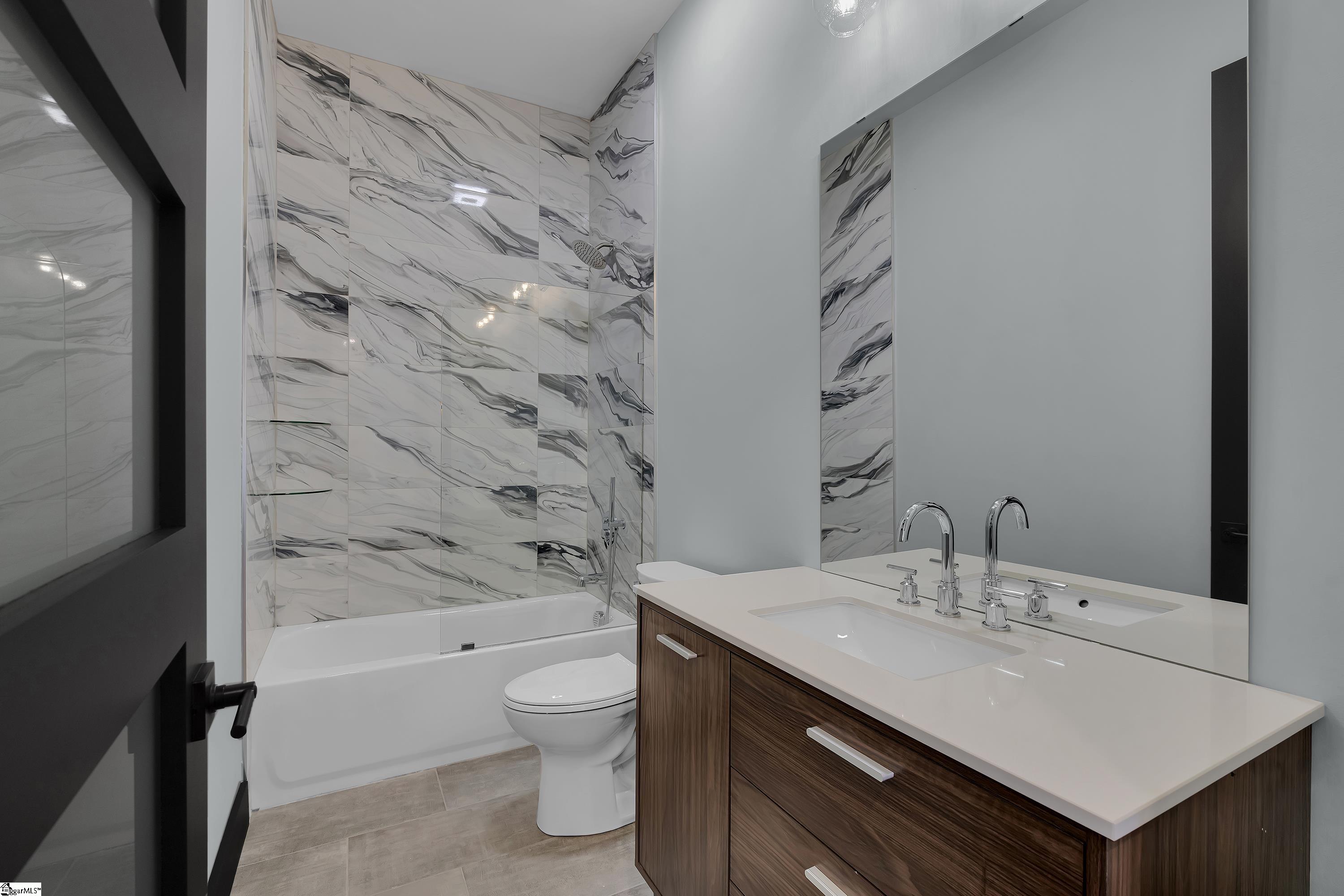 4014 Hardwood Pointe Drive