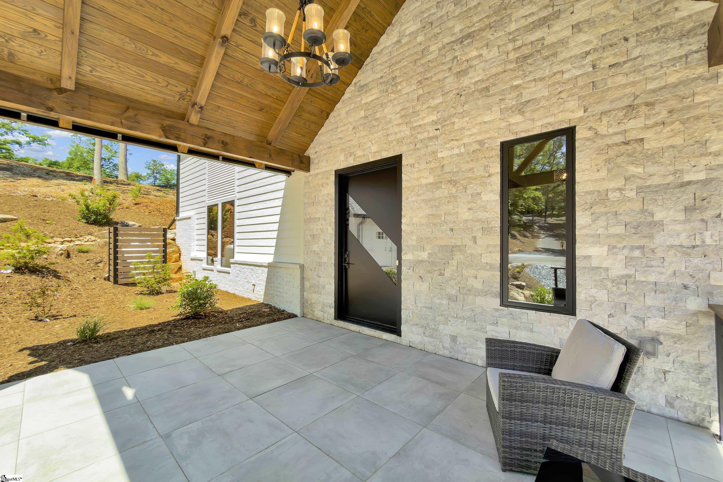 4014 Hardwood Pointe Drive