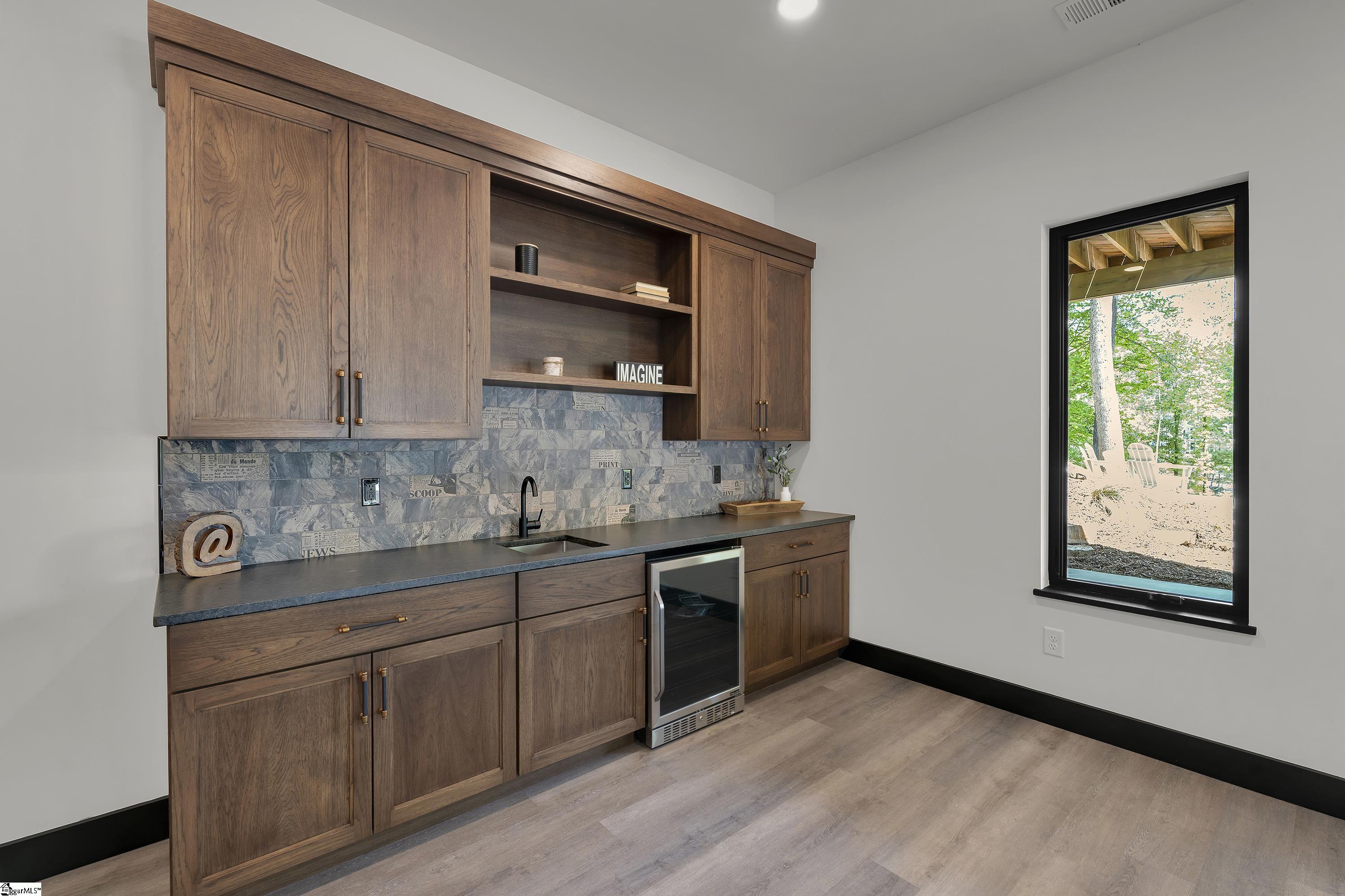 4014 Hardwood Pointe Drive
