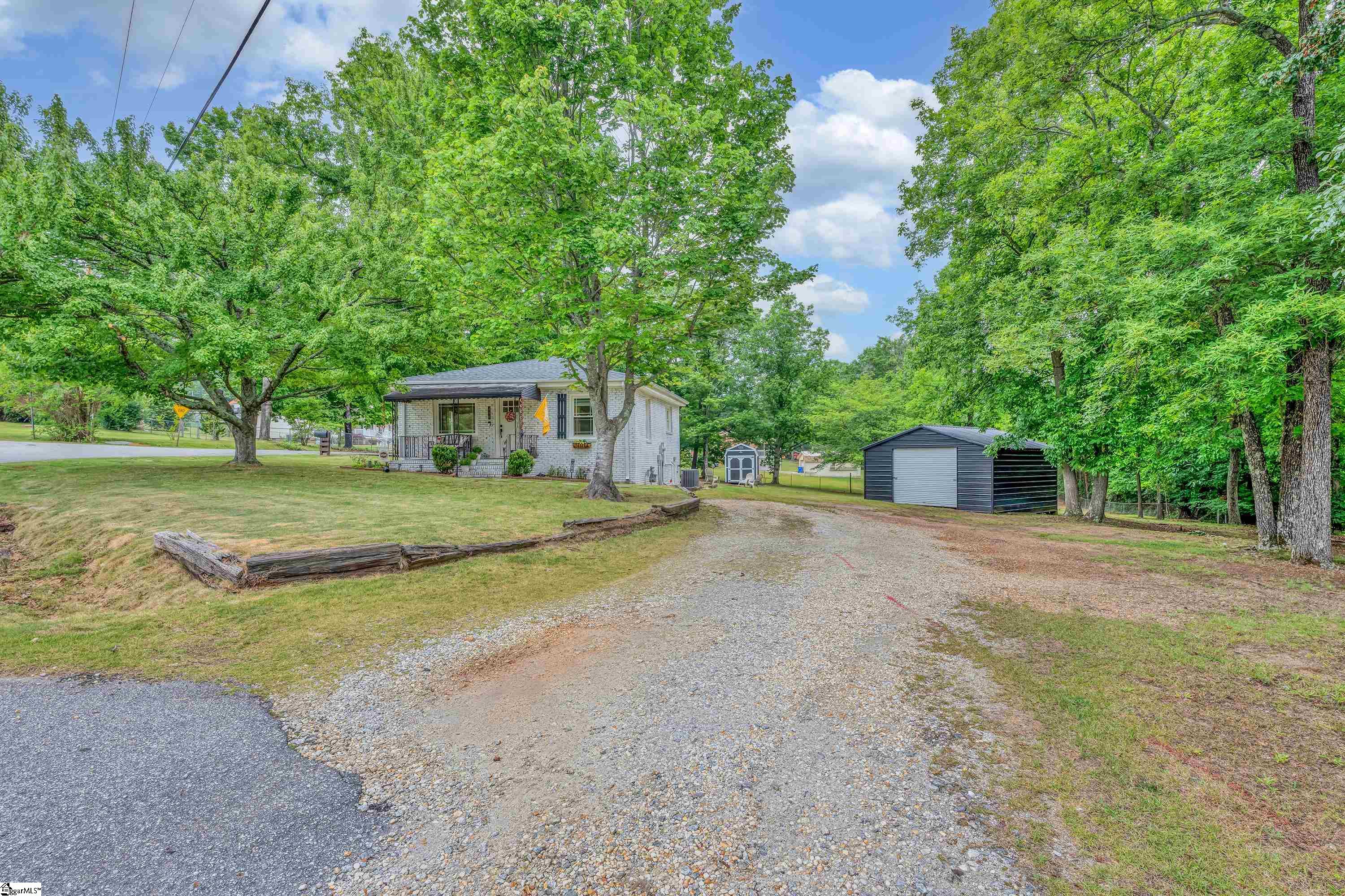 416 W Belvue Road