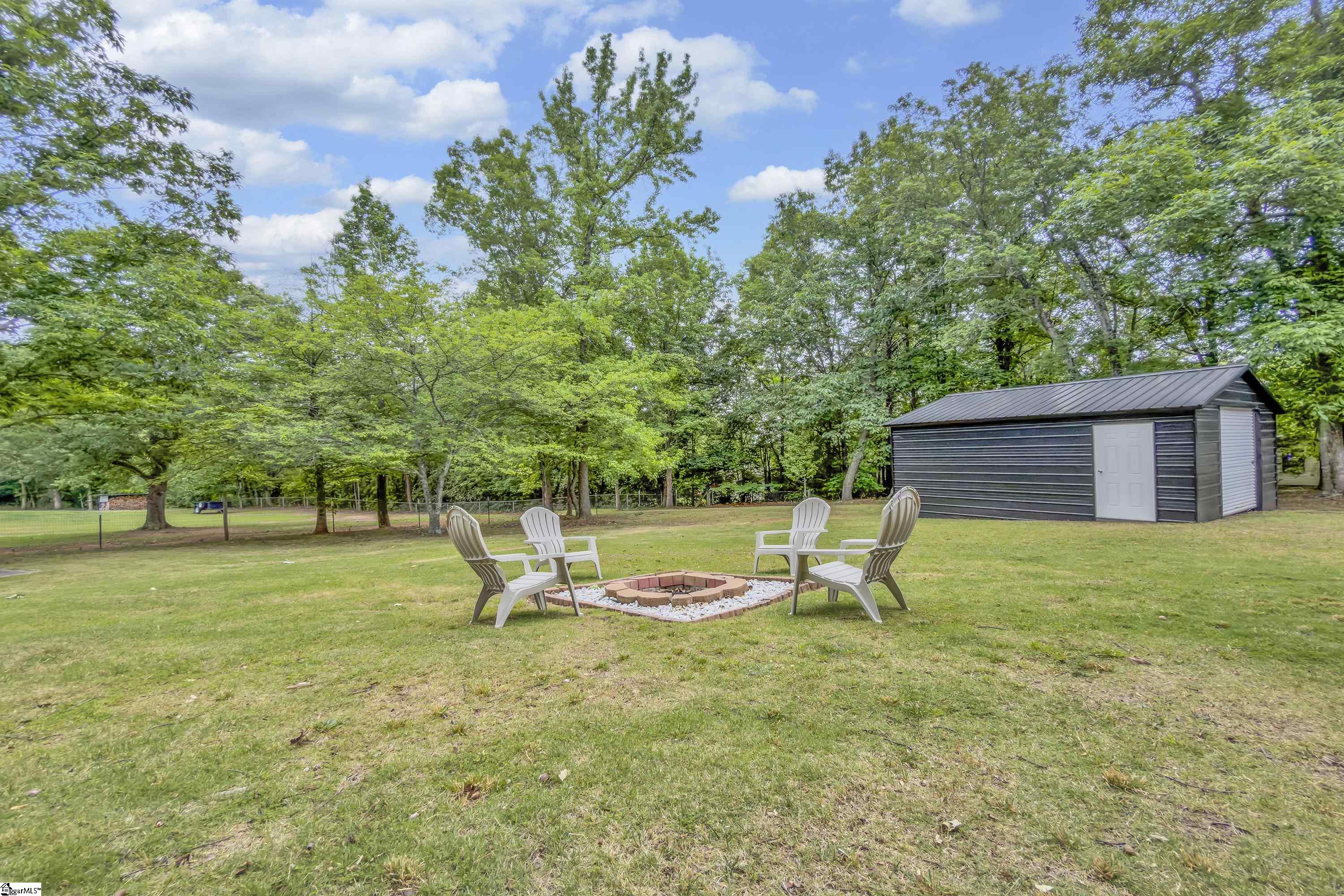 416 W Belvue Road