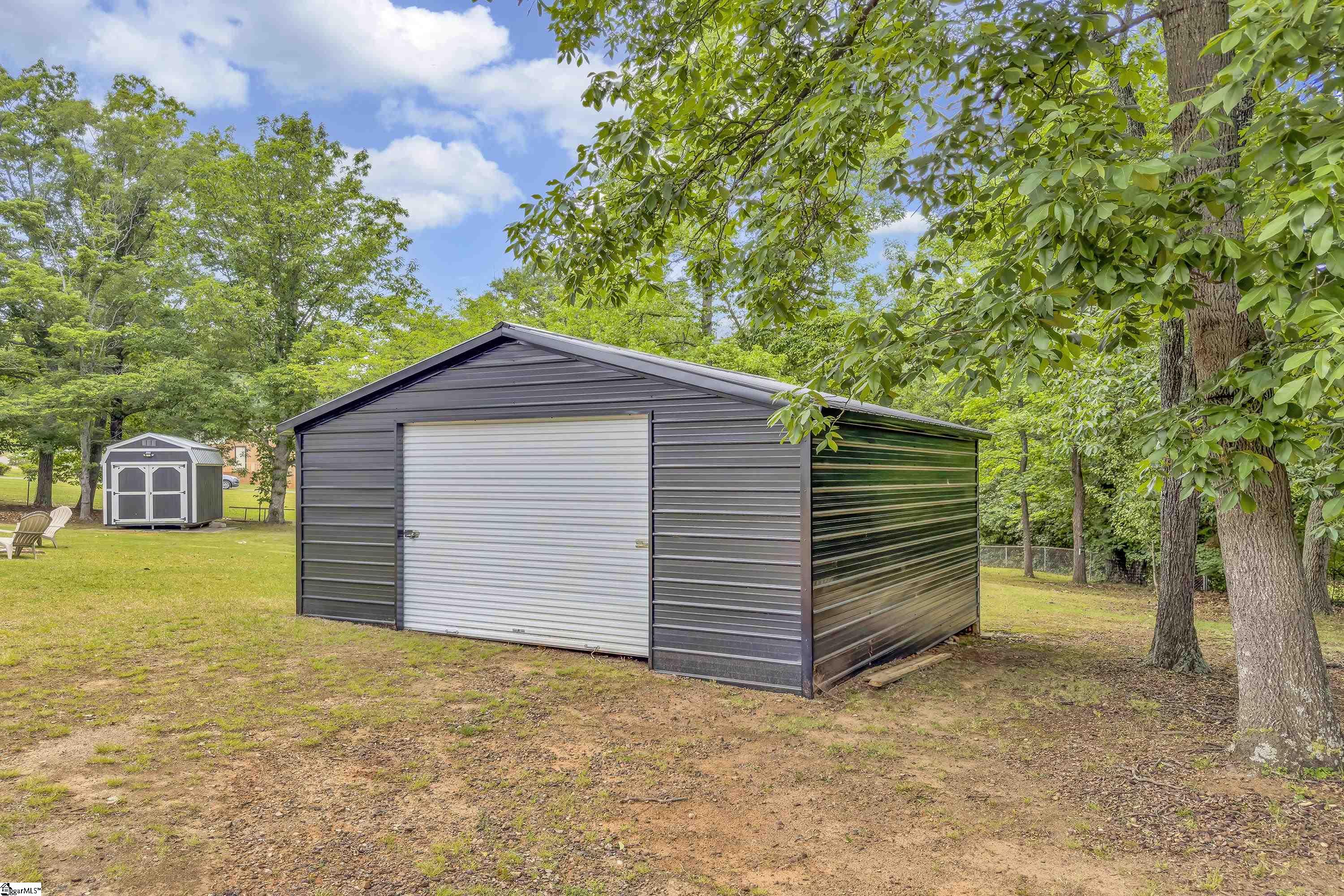 416 W Belvue Road