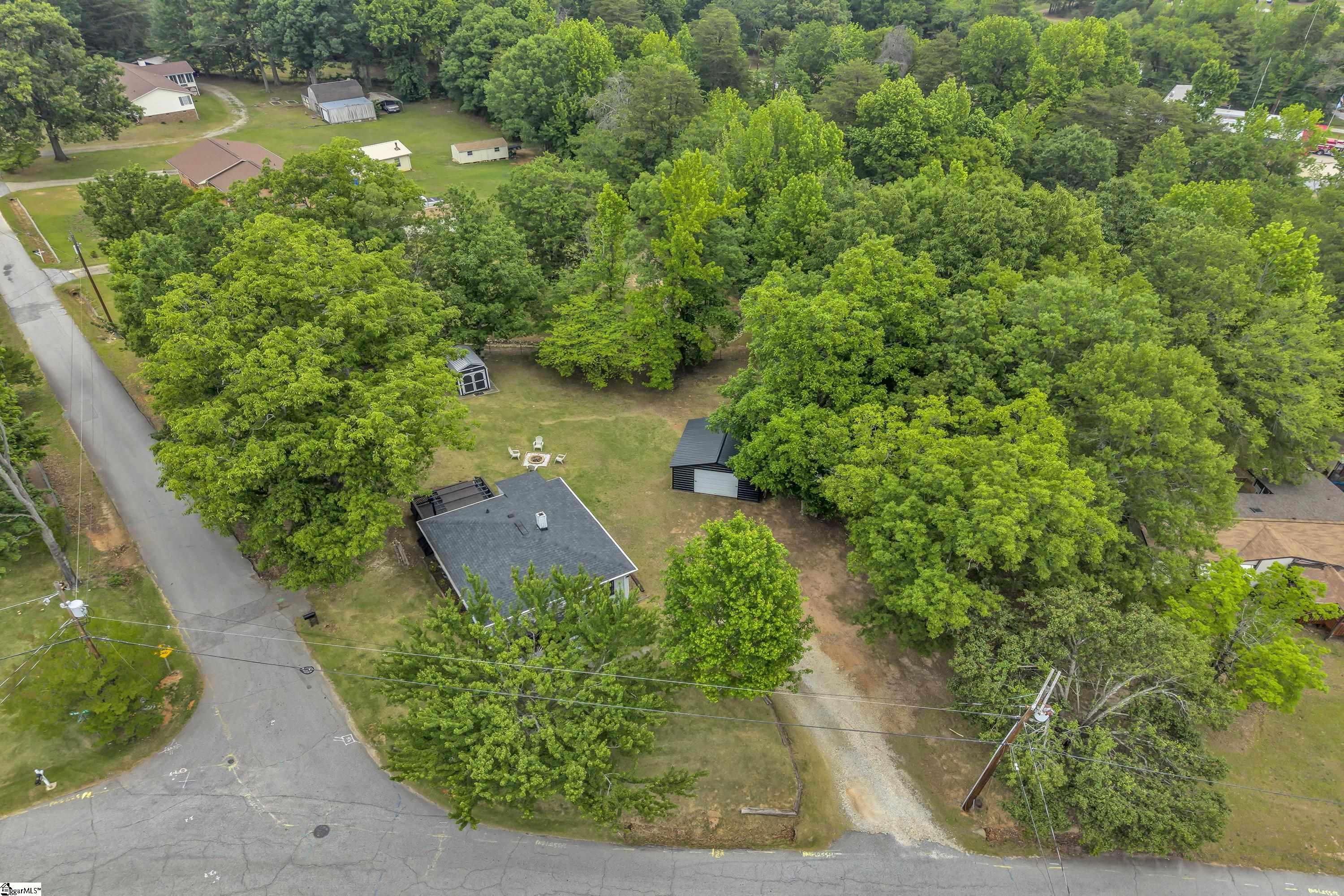 416 W Belvue Road