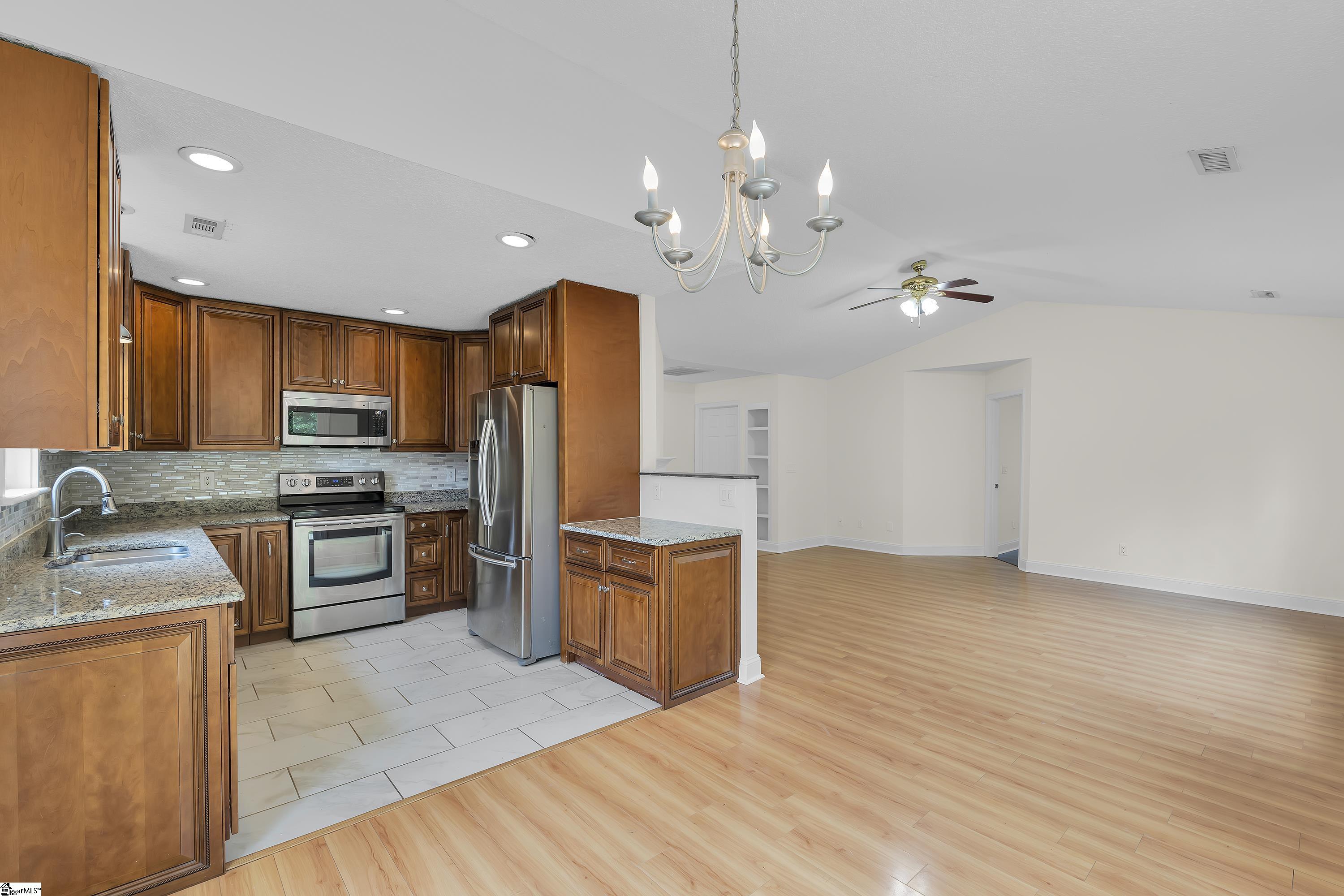 4 Raleigh Court