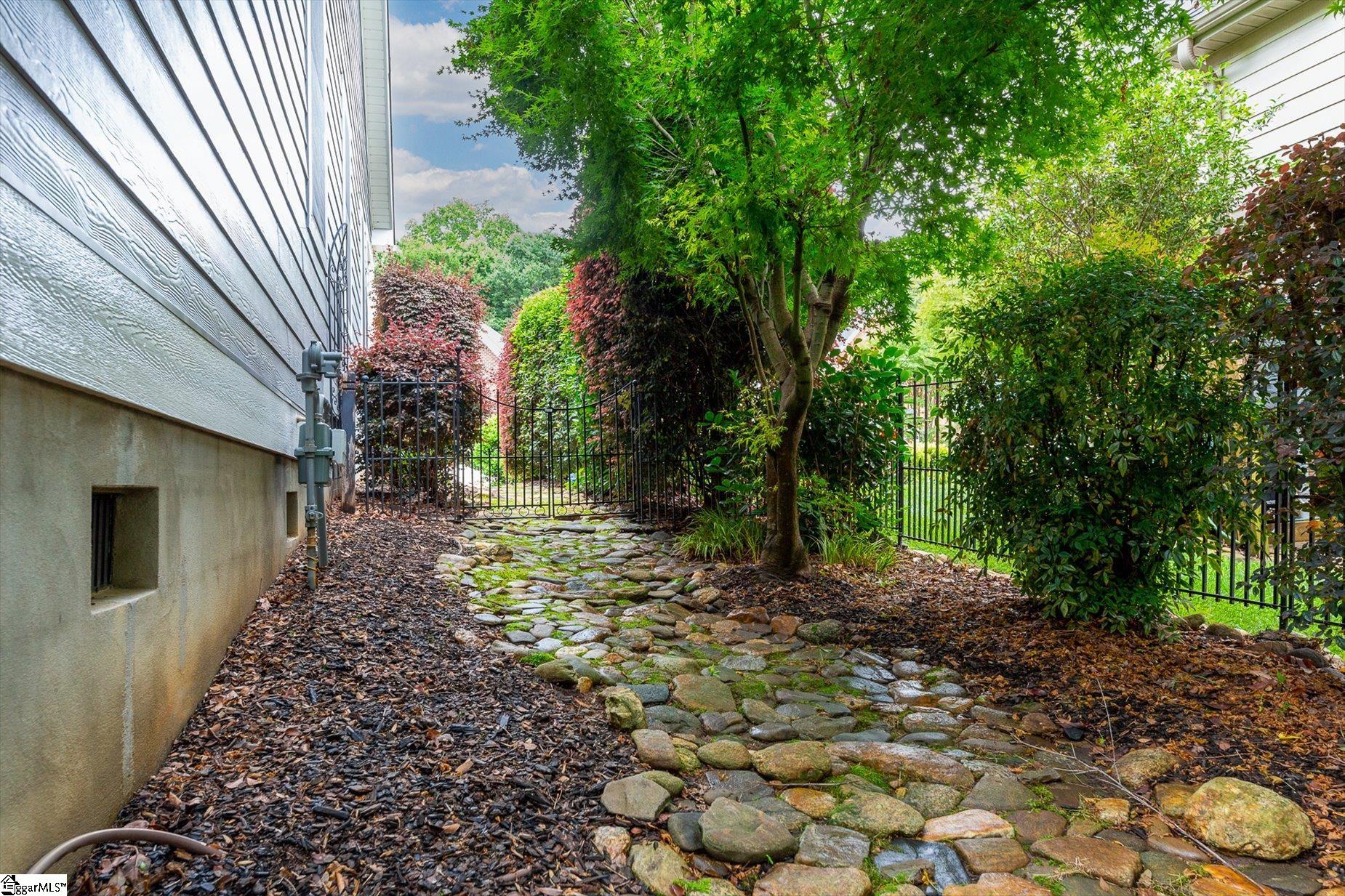208 Waverly Hall Lane