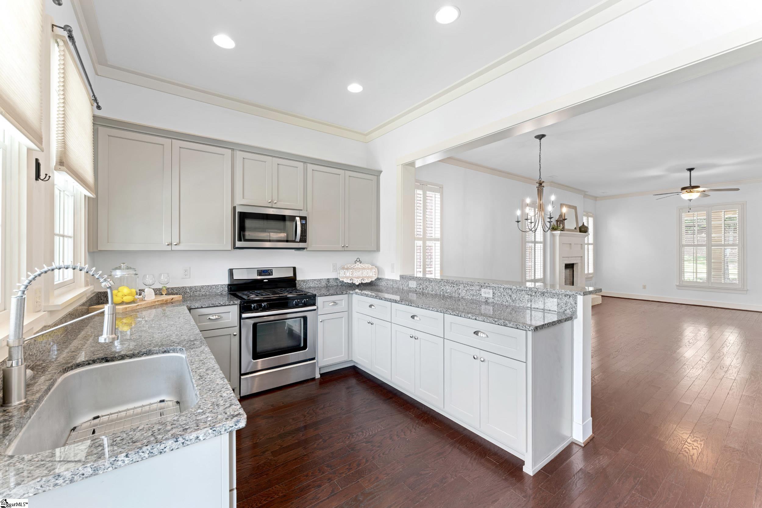 412 Thurmond Lane