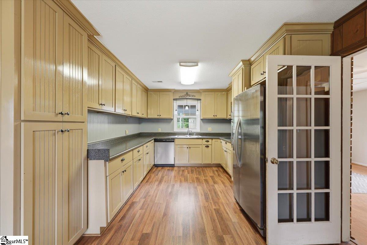 449 Liberty Highway