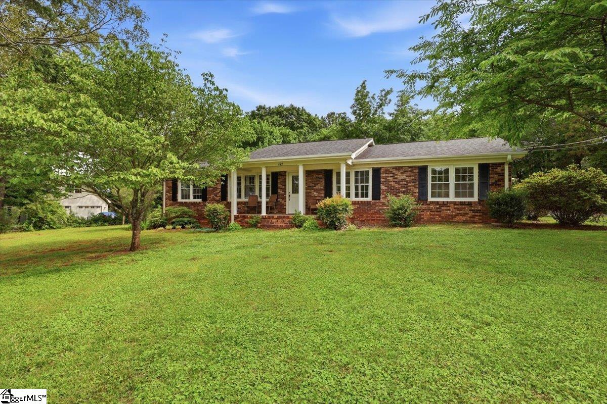 449 Liberty Highway