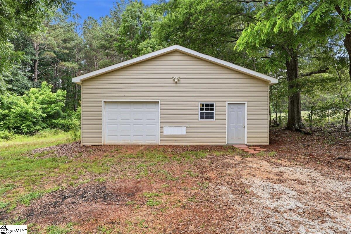 449 Liberty Highway