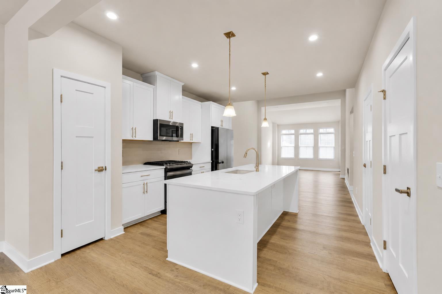 31 Moss Hollow Way