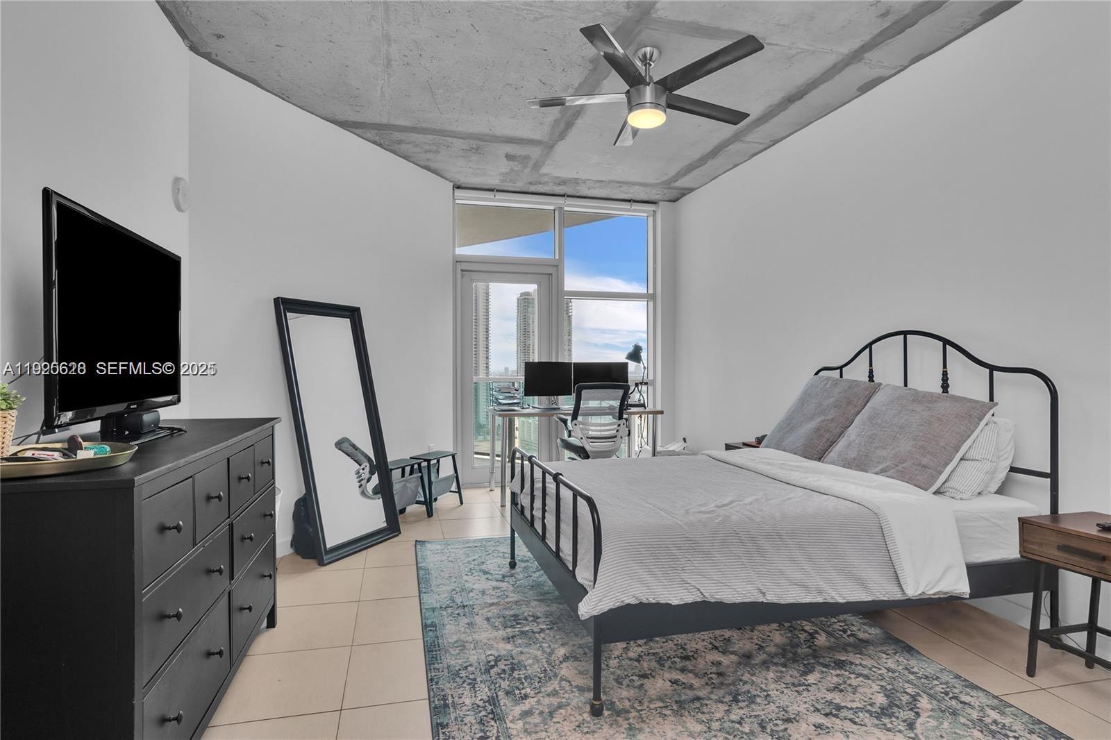 3301 NE 1st Ave # H2606