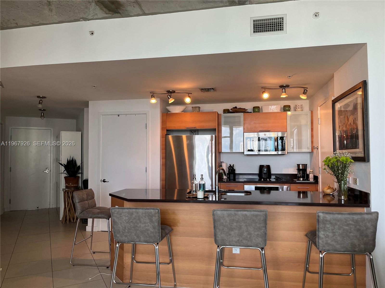 3301 NE 1st Ave # H2606