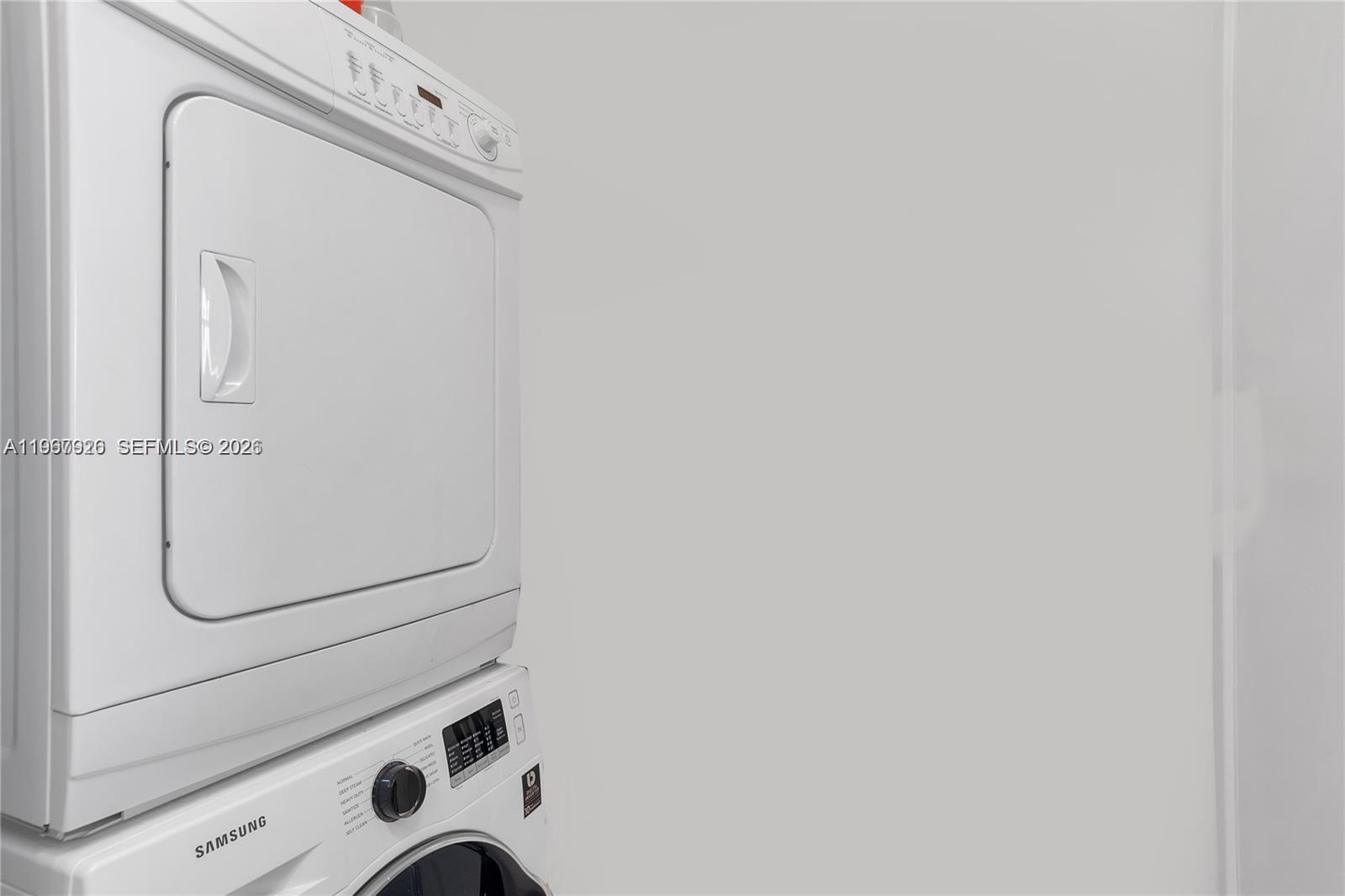 3301 NE 1st Ave # H2606