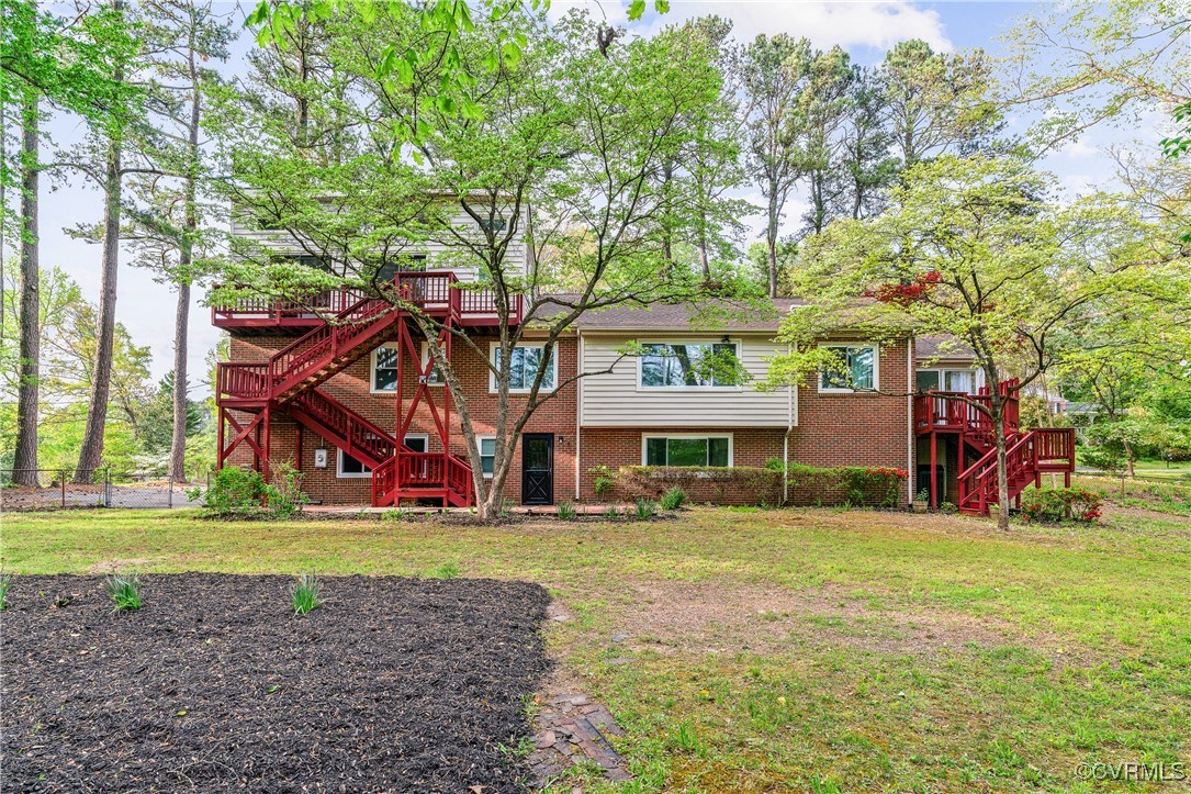 10507 Walbrook Dr
