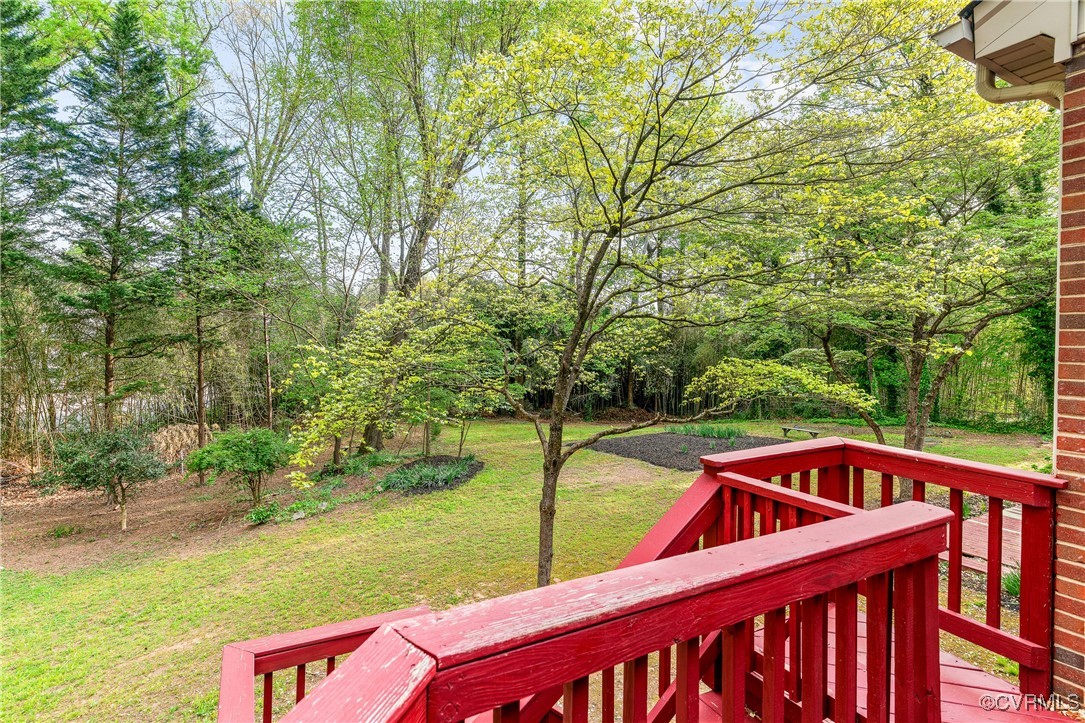 10507 Walbrook Dr