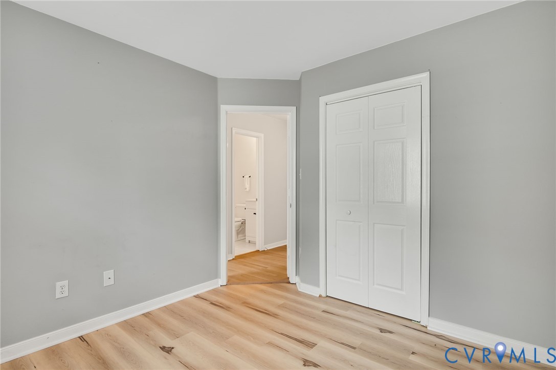 7719 Shady Banks Ter