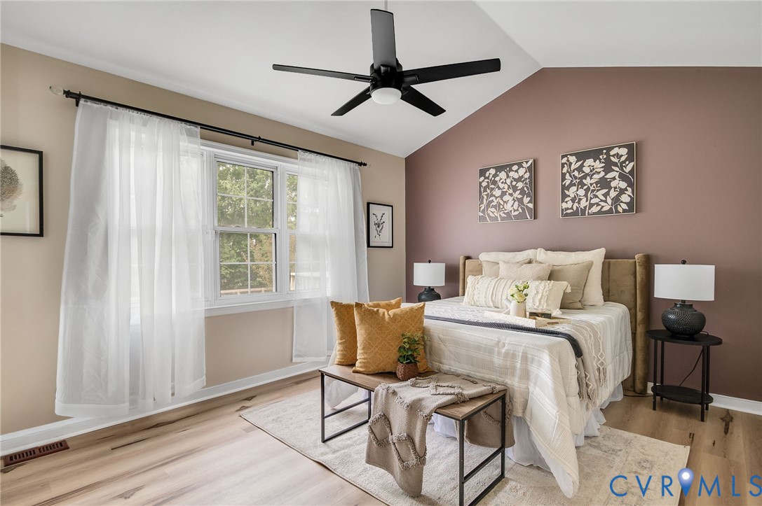 7719 Shady Banks Ter