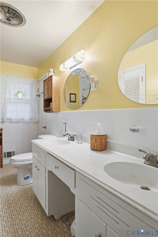 310 Ravenscroft Dr