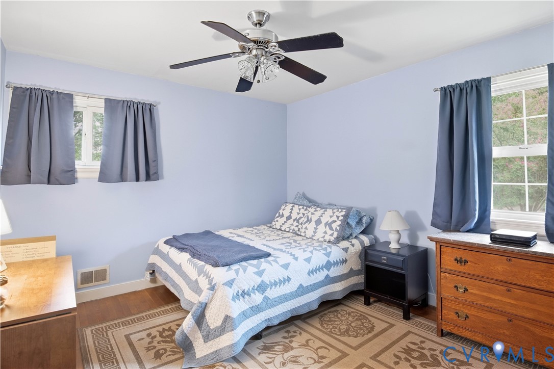 310 Ravenscroft Dr