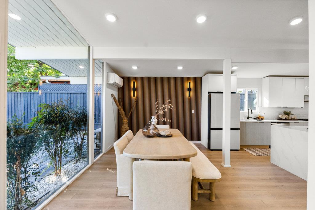 838 Devonshire WAY