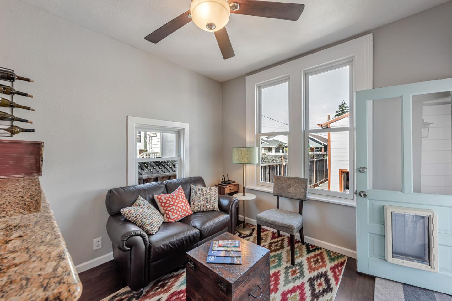 522 Taylor AVE