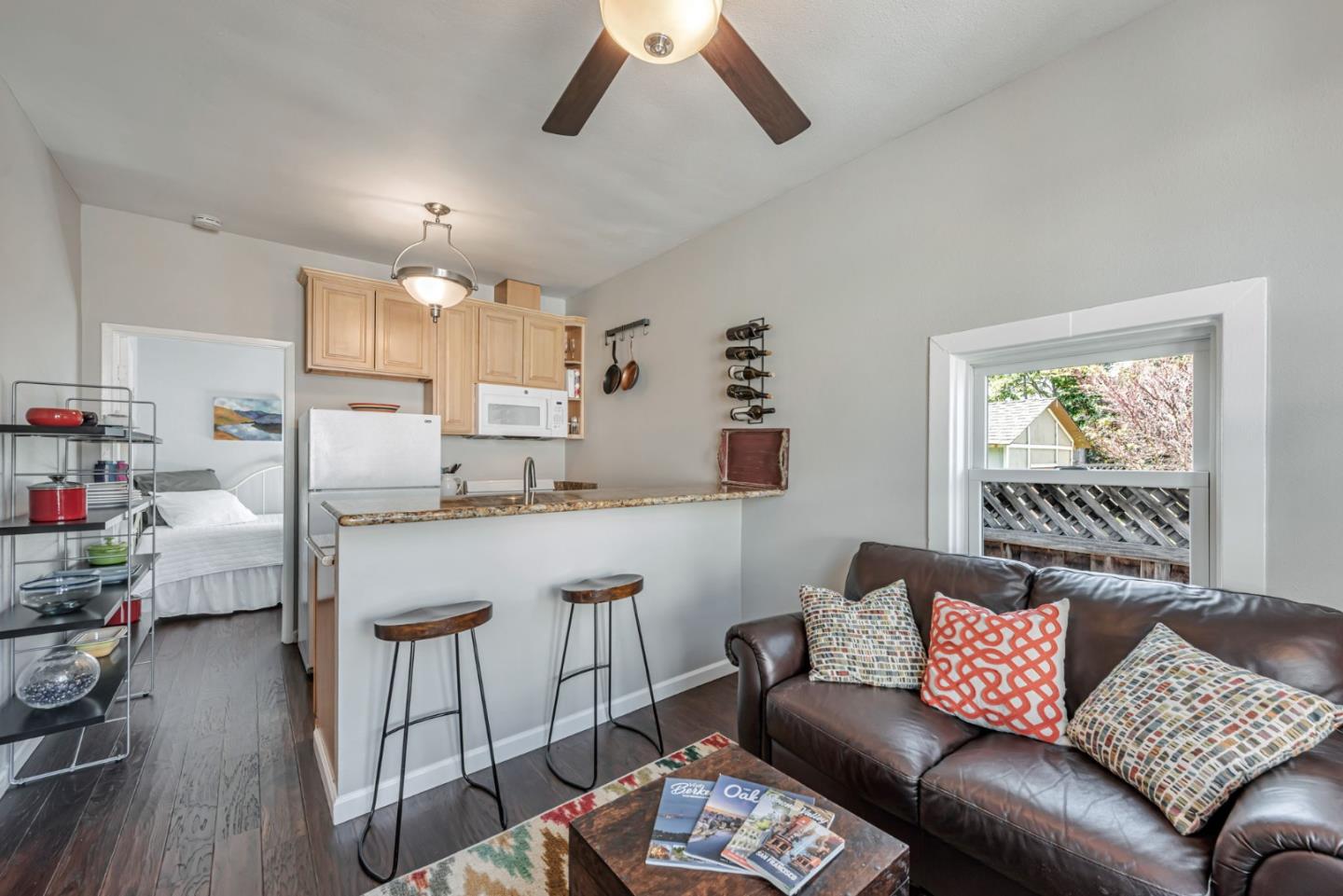 522 Taylor AVE