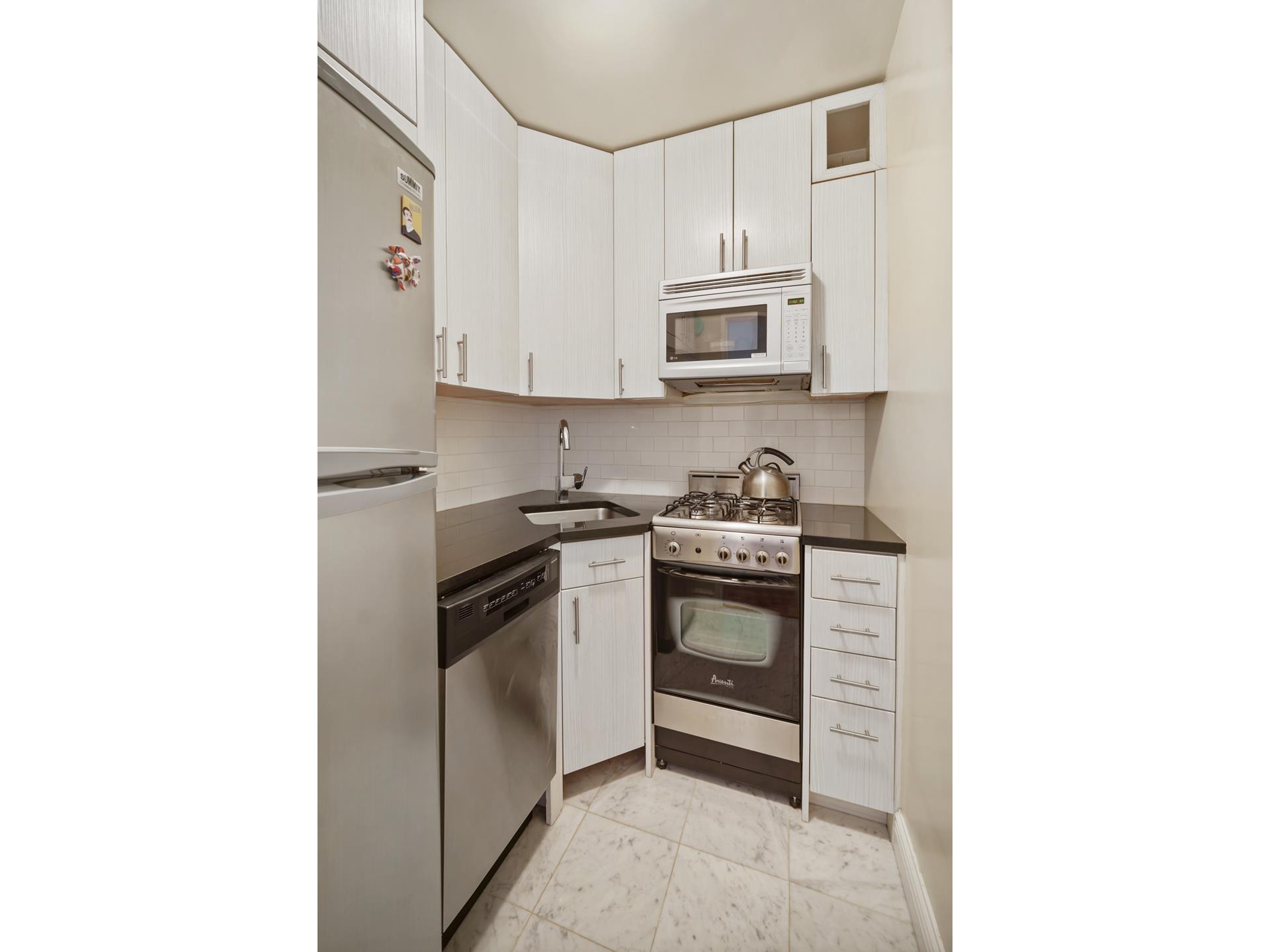 175 E 74TH Street 9D