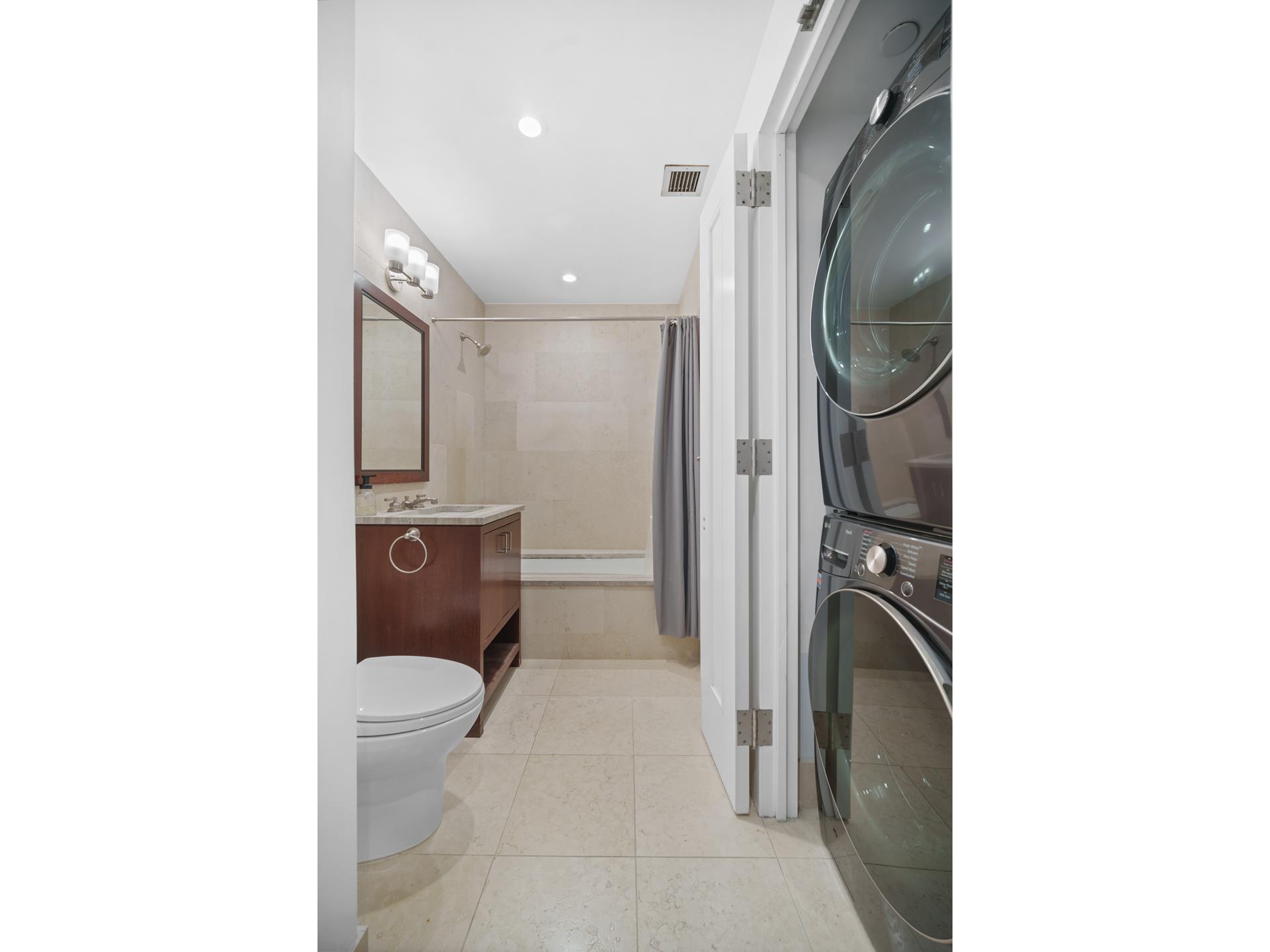100 RIVERSIDE Boulevard 4H