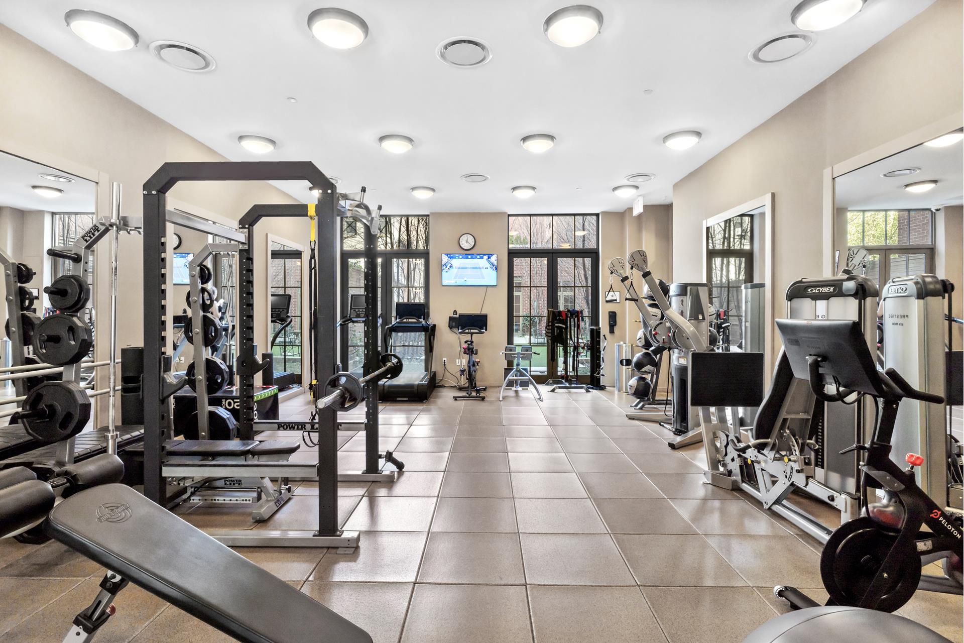 101 W 87TH Street 1015