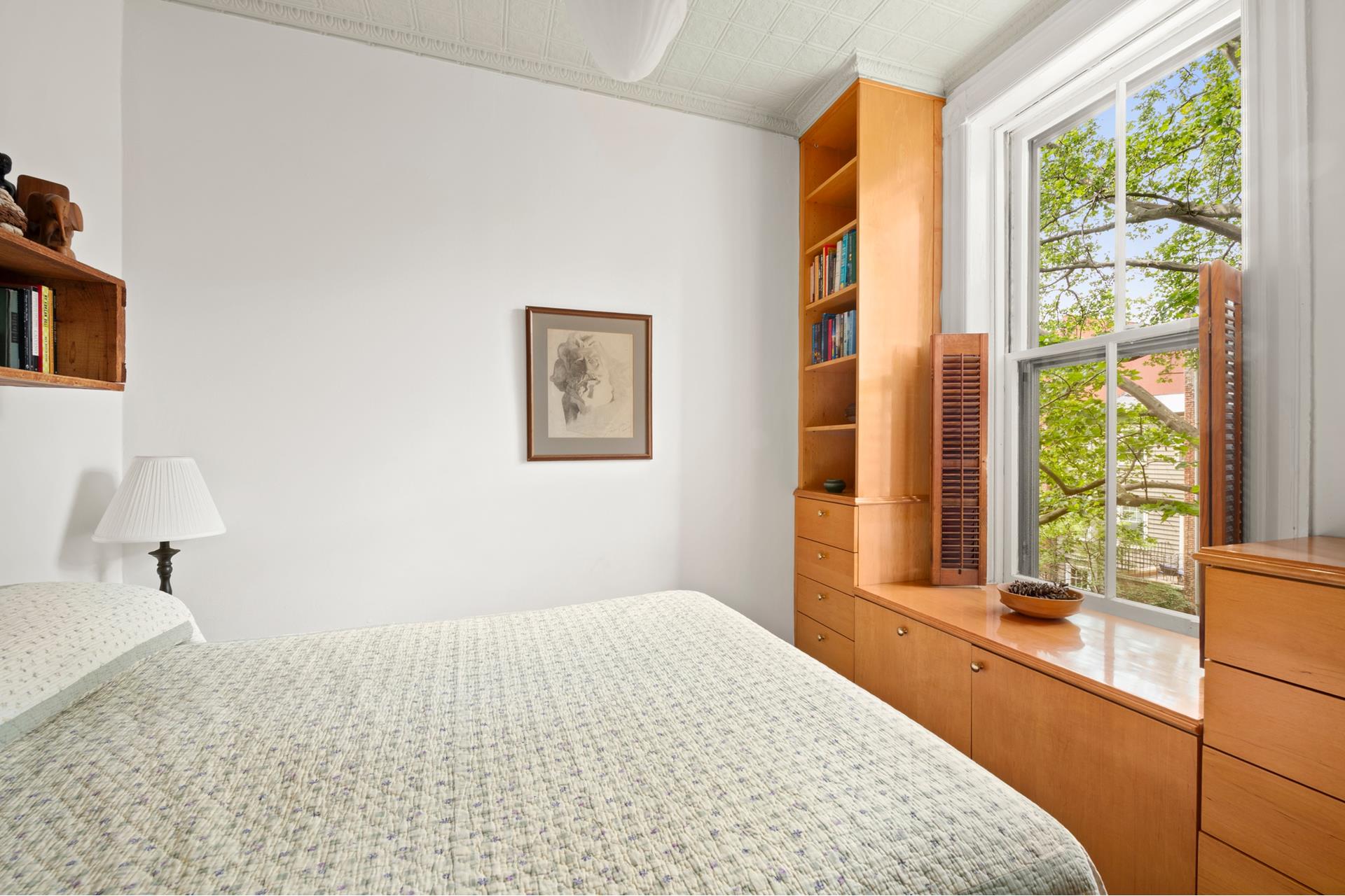 79 PERRY Street 3R