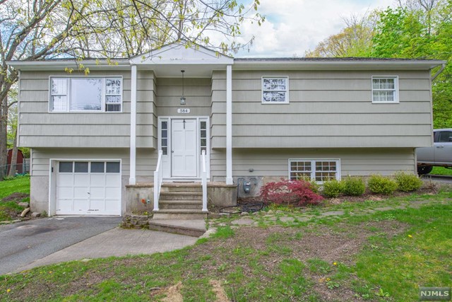 584 Ridge Road
