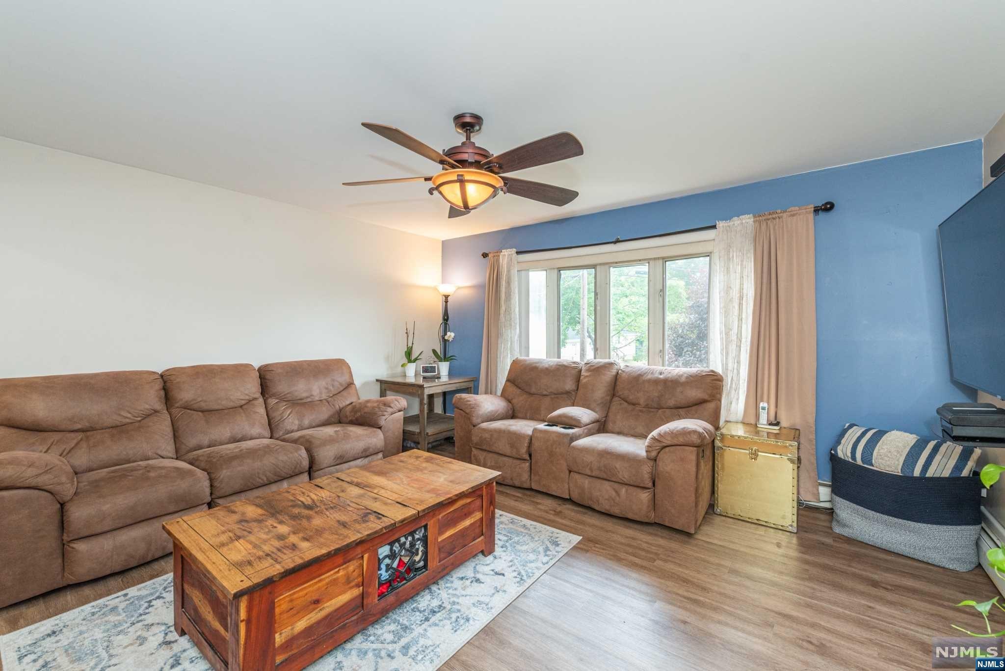 26 Woodlawn Avenue