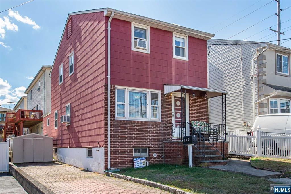 189 Canterbury Avenue