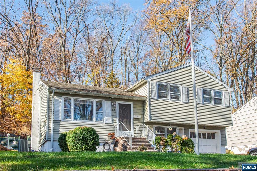 89 Knolls Road